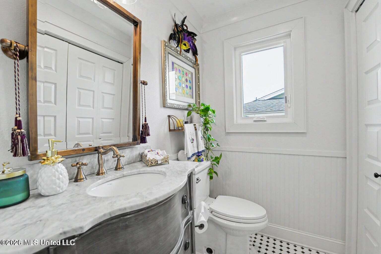 110 State Street Property Photo 7