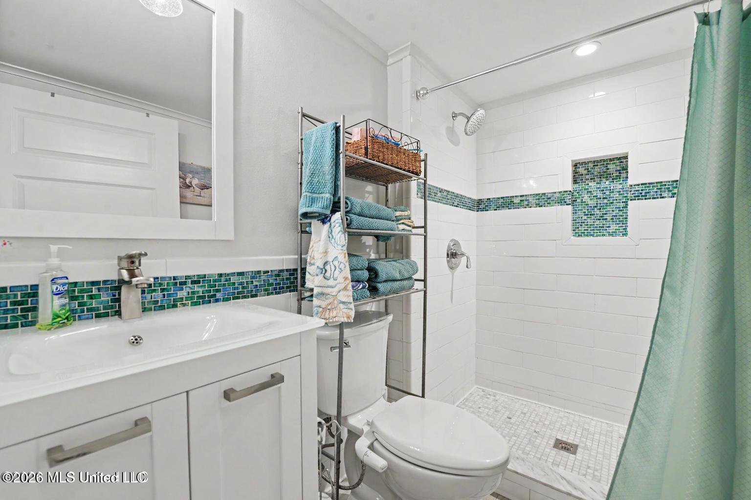 110 State Street Property Photo 30