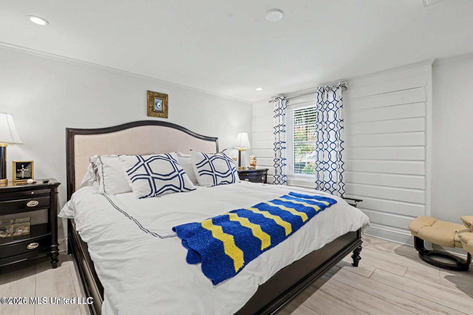 110 State Street Property Photo 31