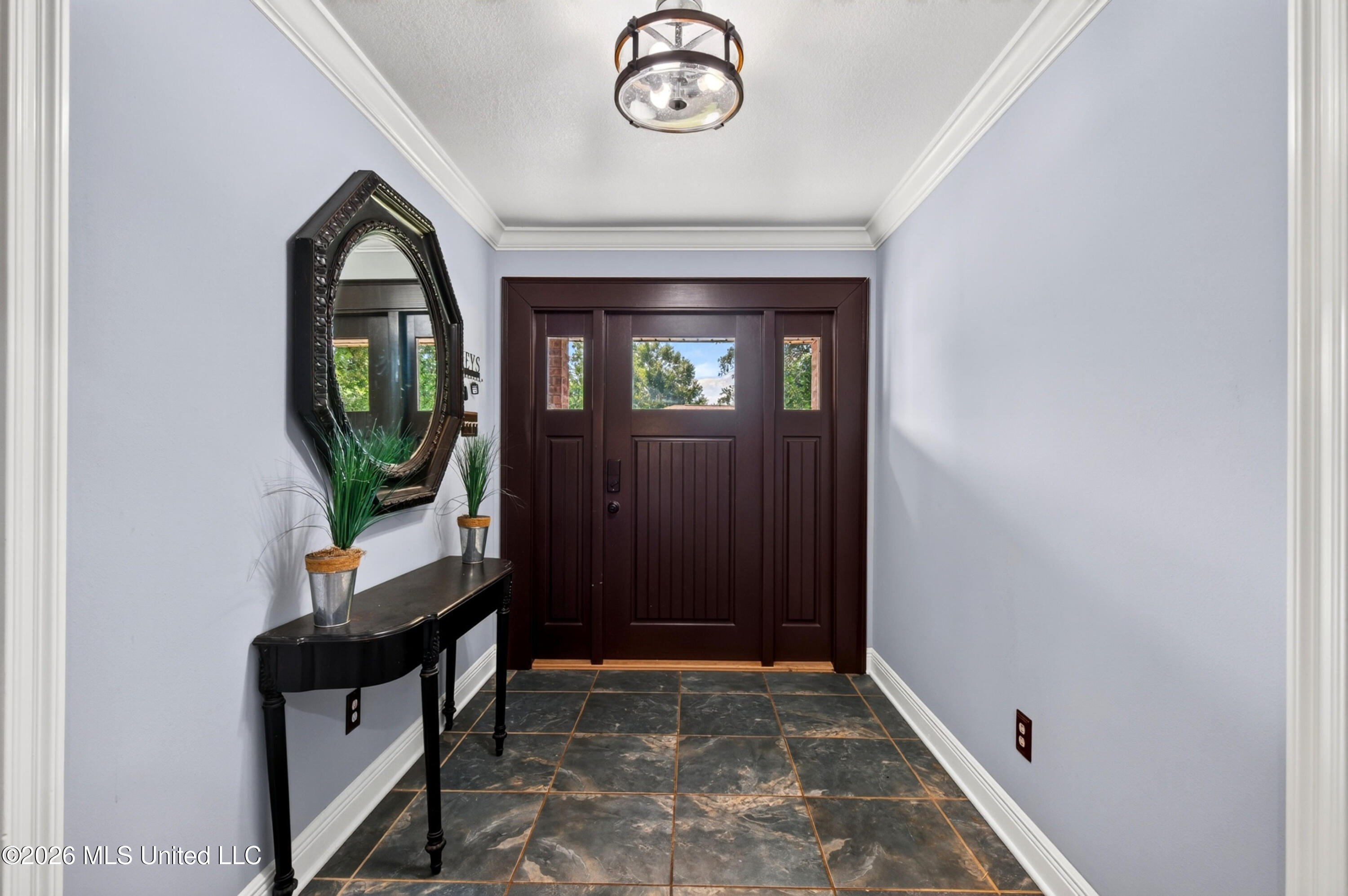 210 Idlewood Drive Property Photo 8