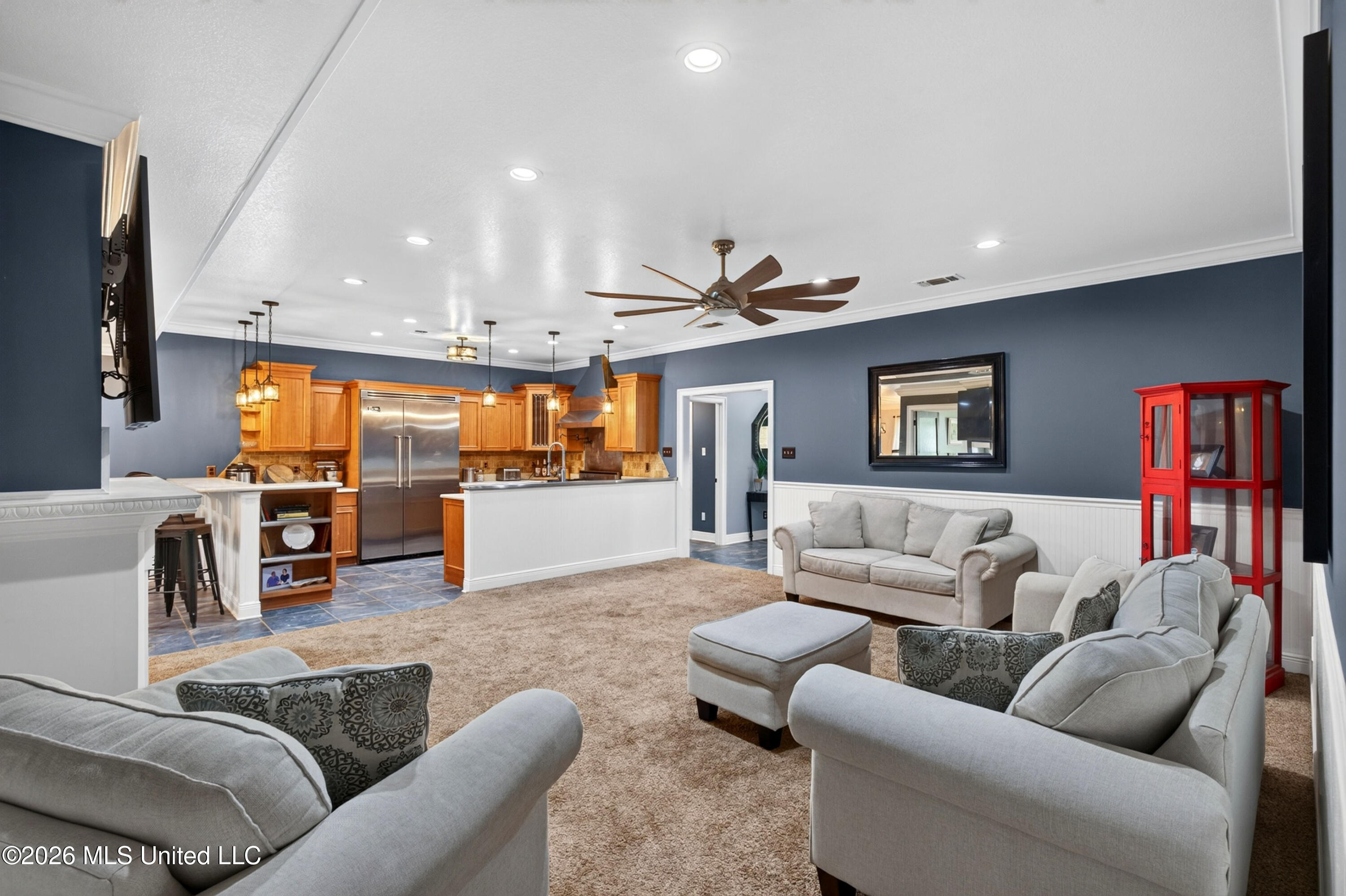 210 Idlewood Drive Property Photo 15