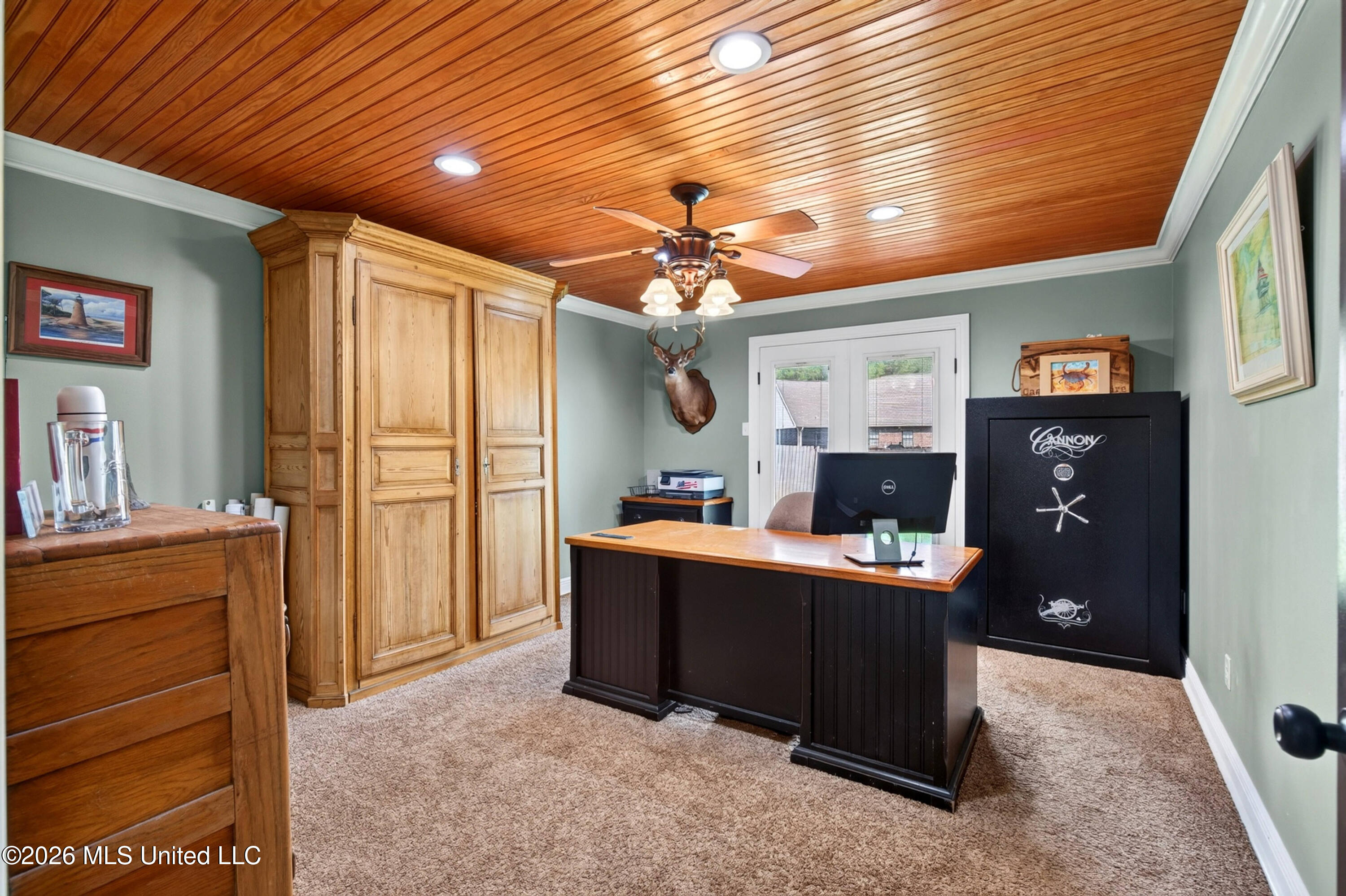 210 Idlewood Drive Property Photo 24