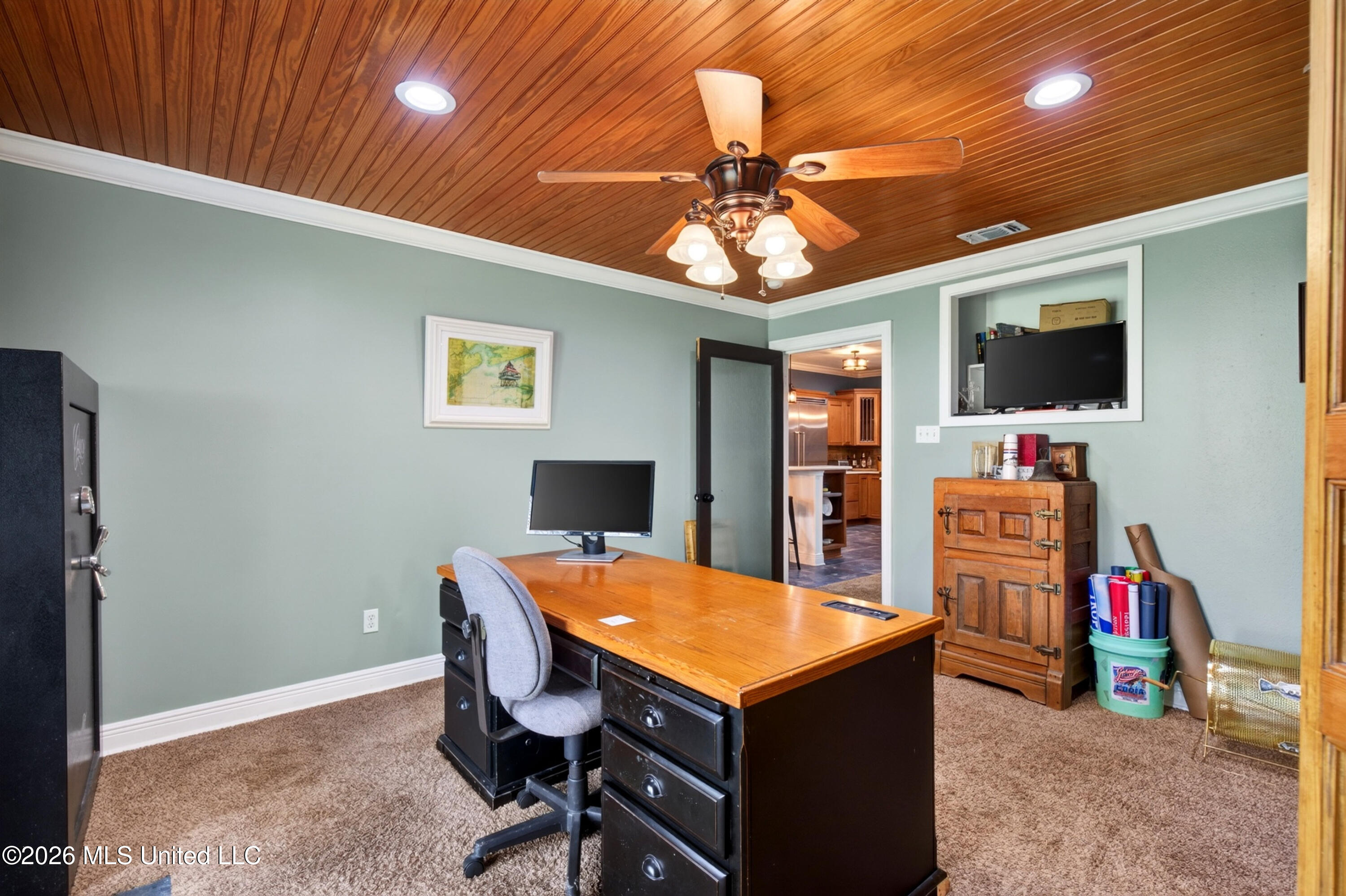 210 Idlewood Drive Property Photo 25