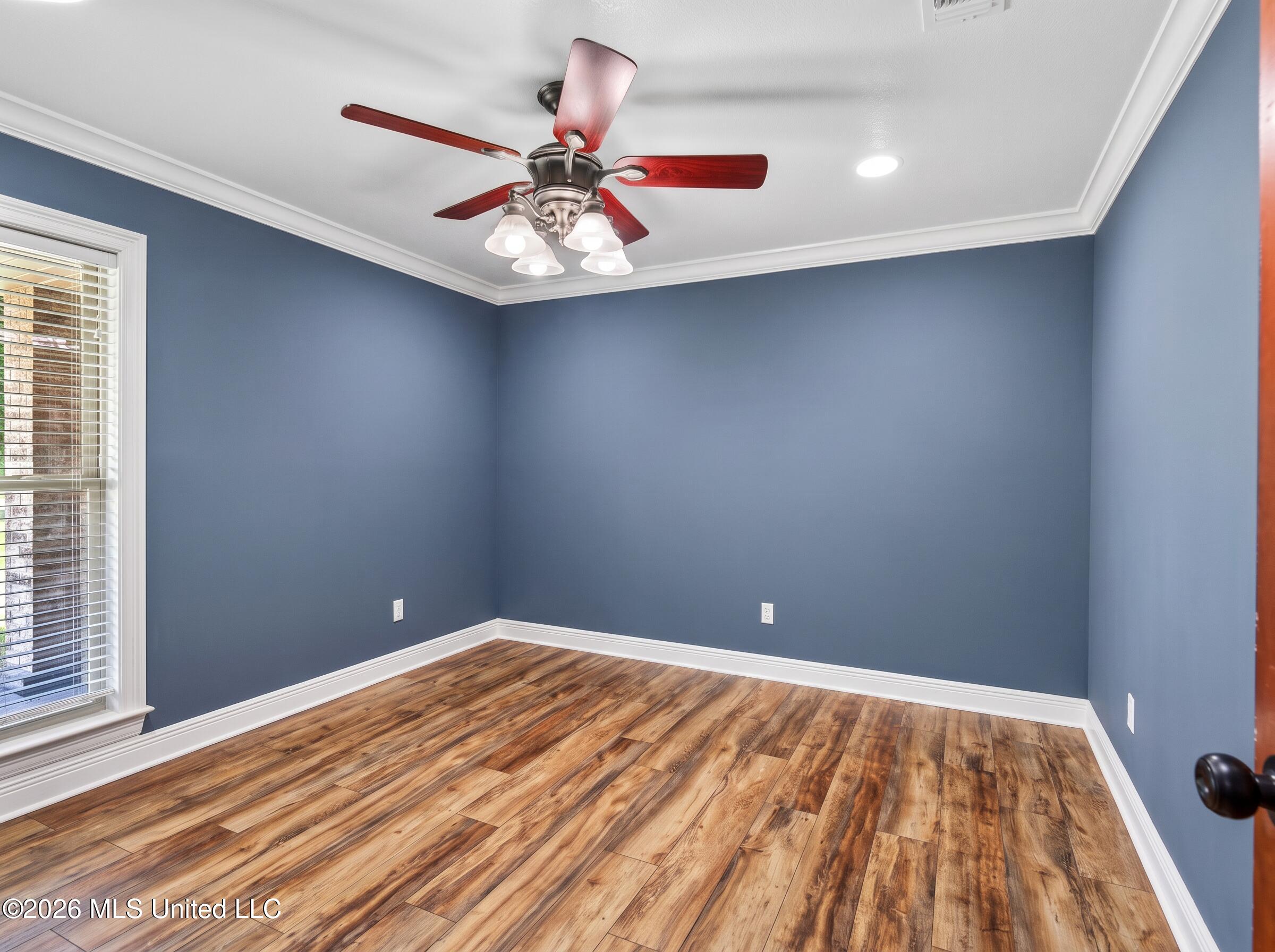 210 Idlewood Drive Property Photo 26
