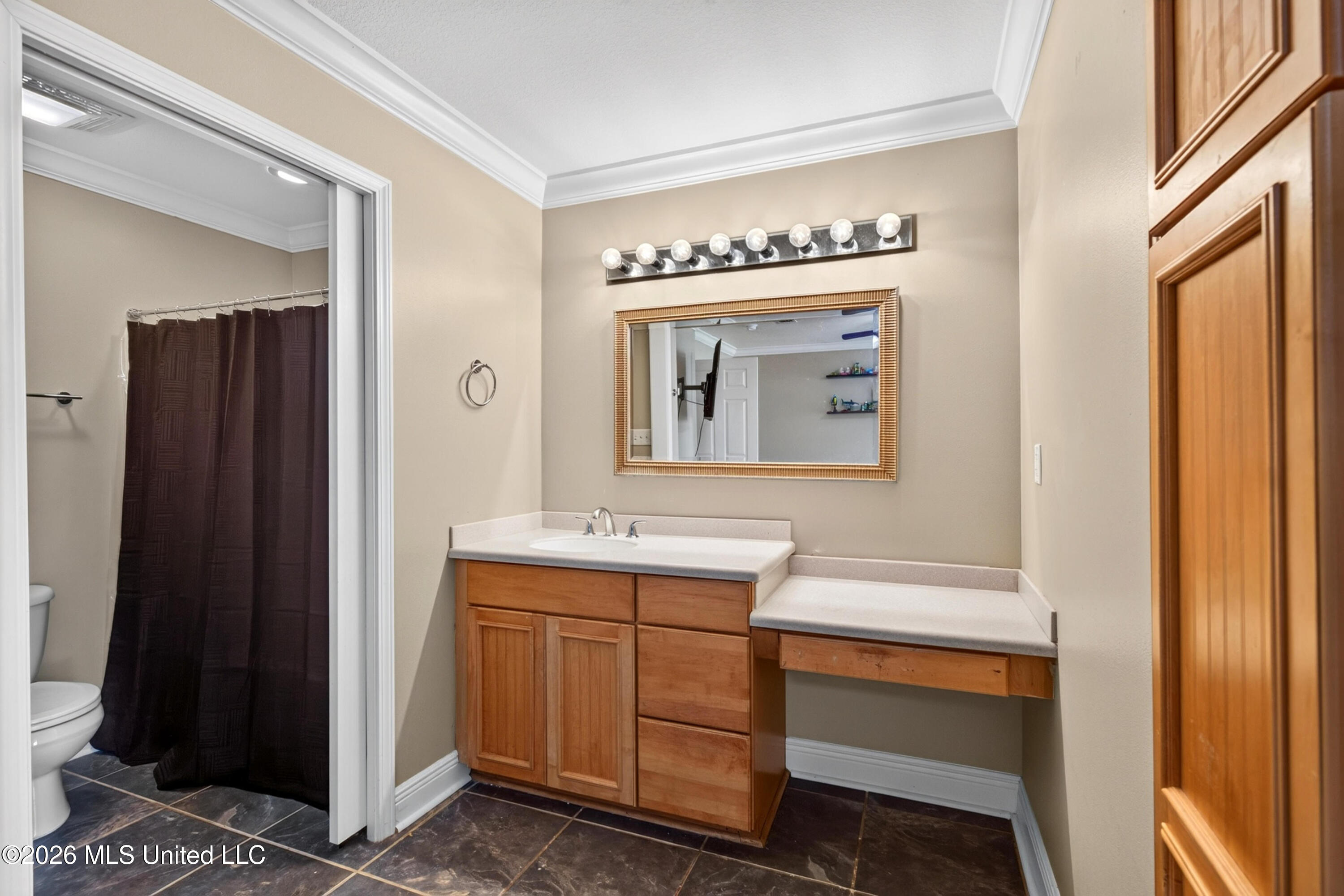 210 Idlewood Drive Property Photo 37