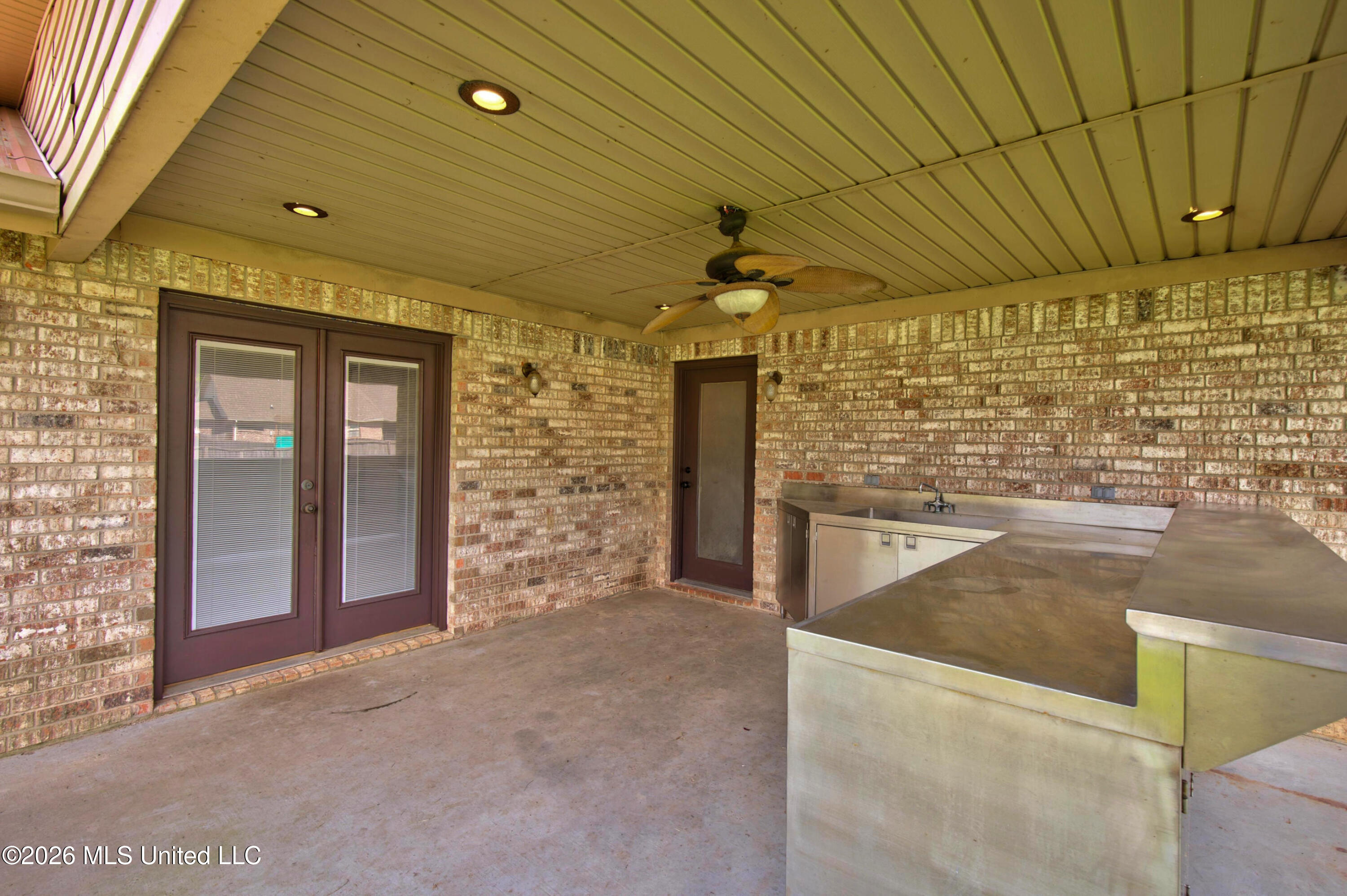 210 Idlewood Drive Property Photo 43