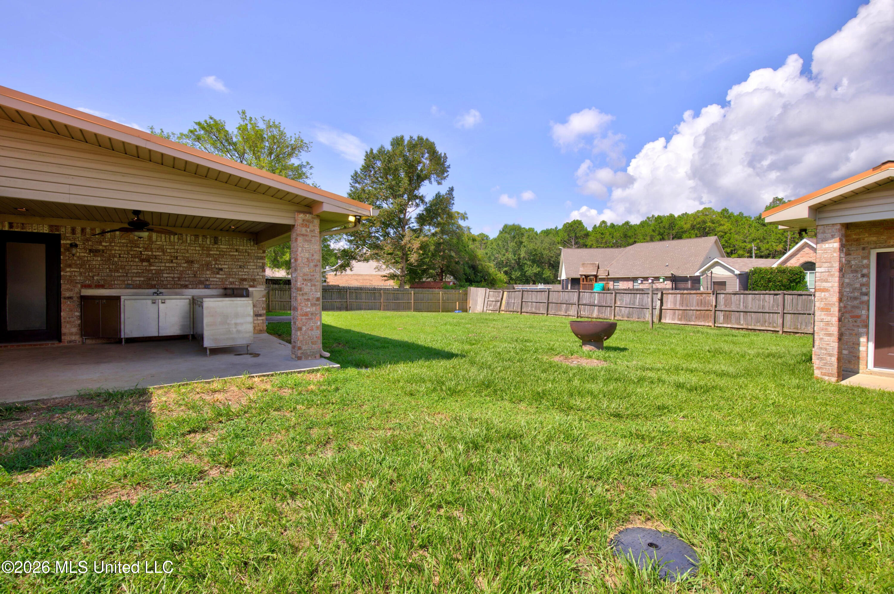 210 Idlewood Drive Property Photo 45
