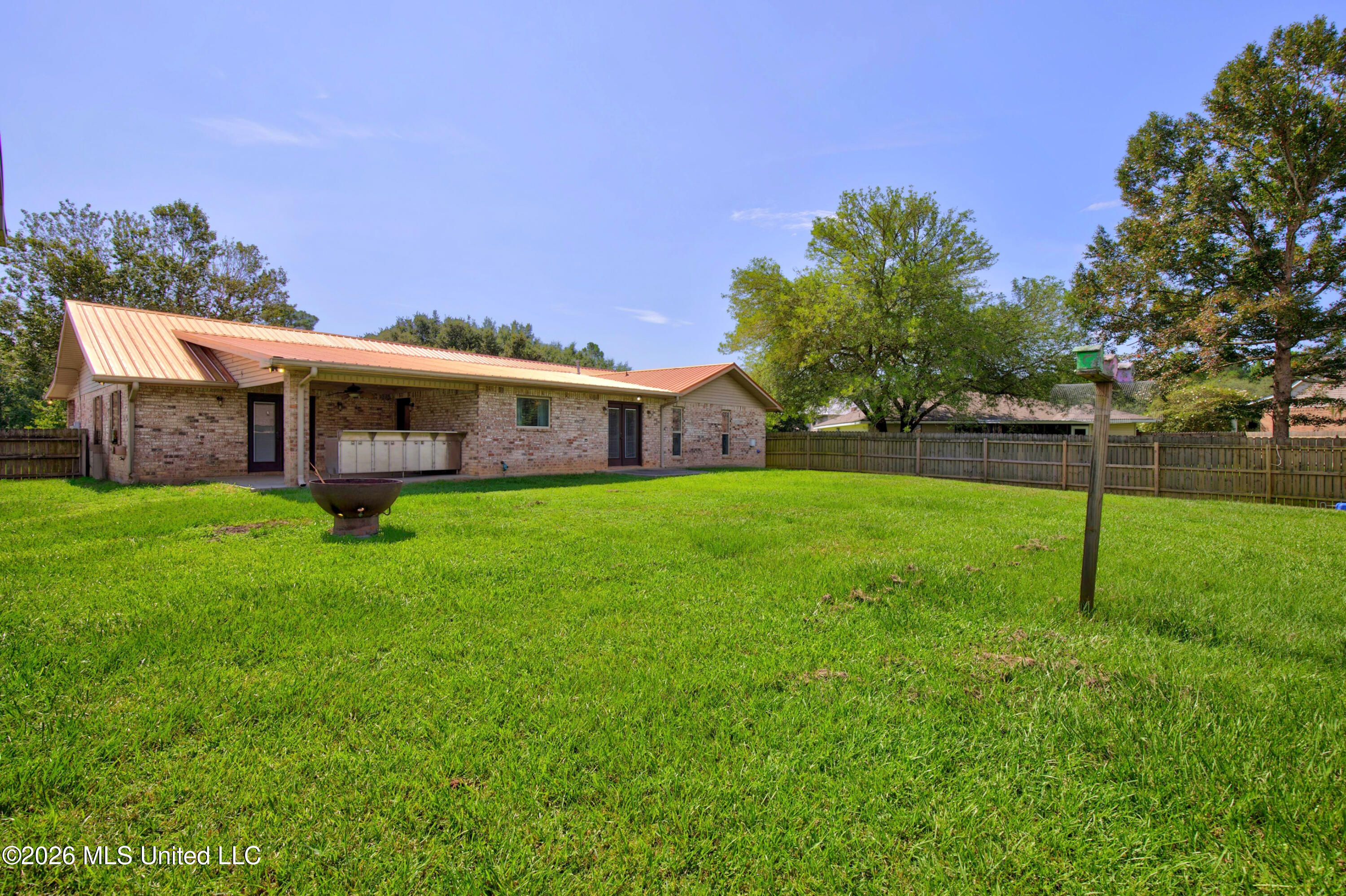 210 Idlewood Drive Property Photo 46