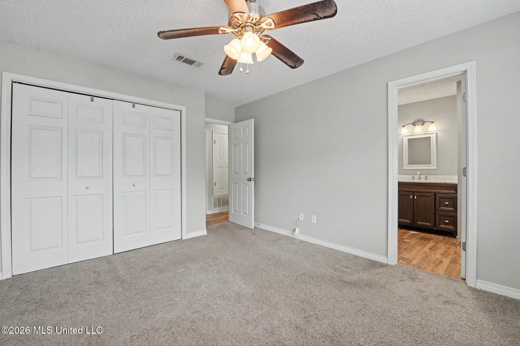 15509 Lyda Steen Drive Property Photo 11
