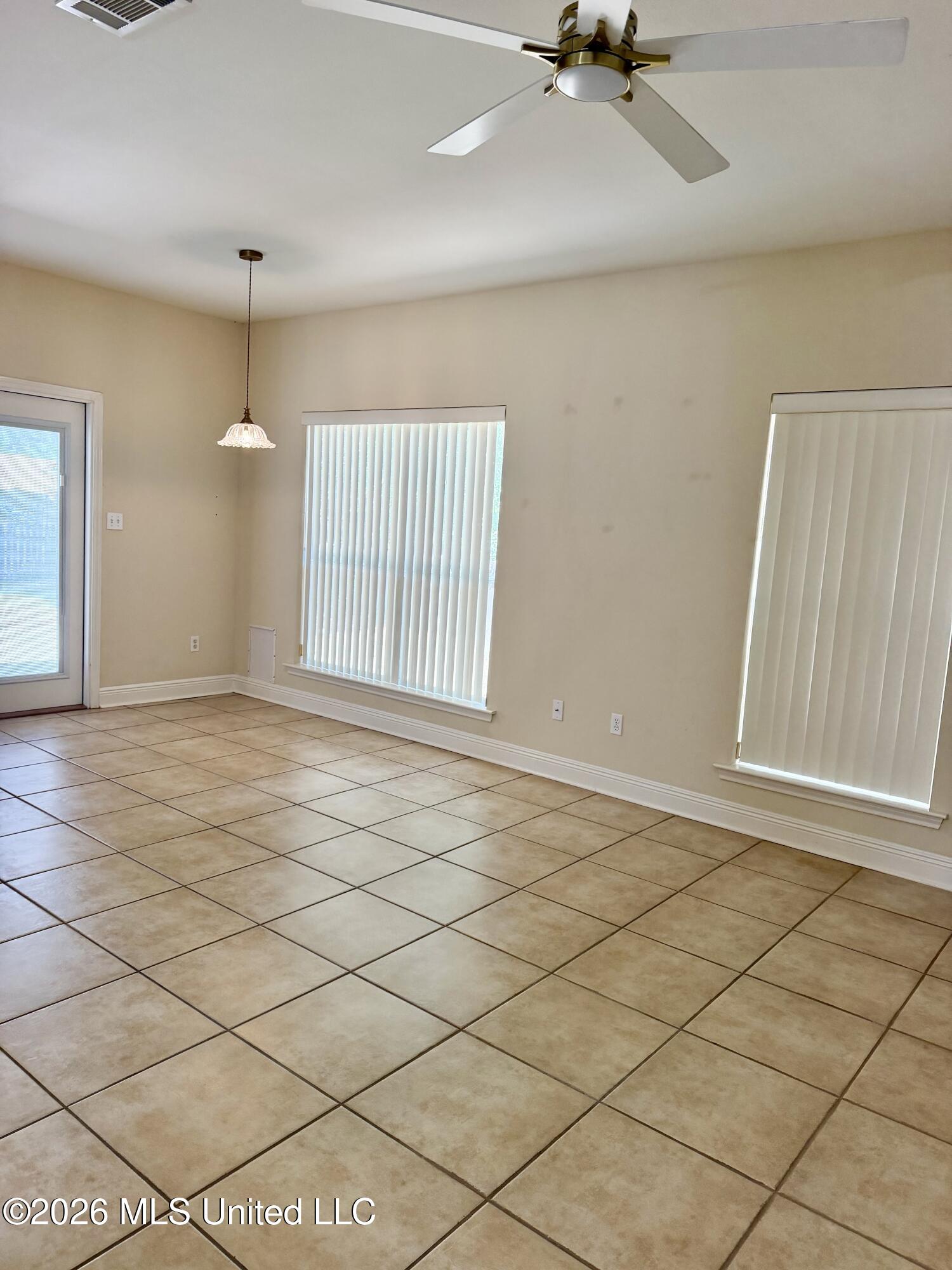 7716 Clamshell Avenue Property Photo 20