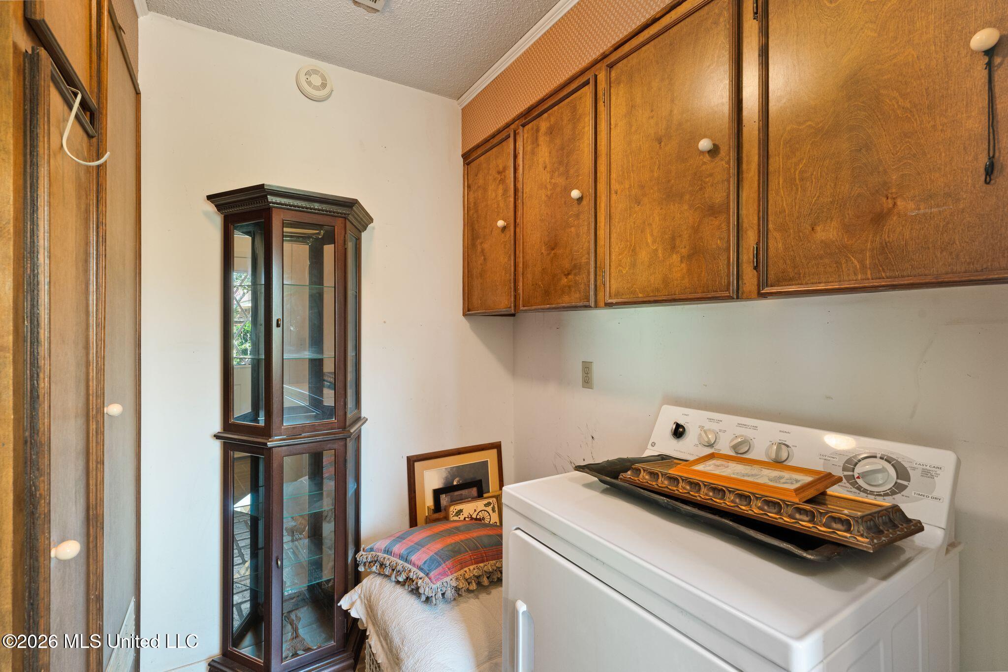 108 Pinecrest Street Property Photo 15