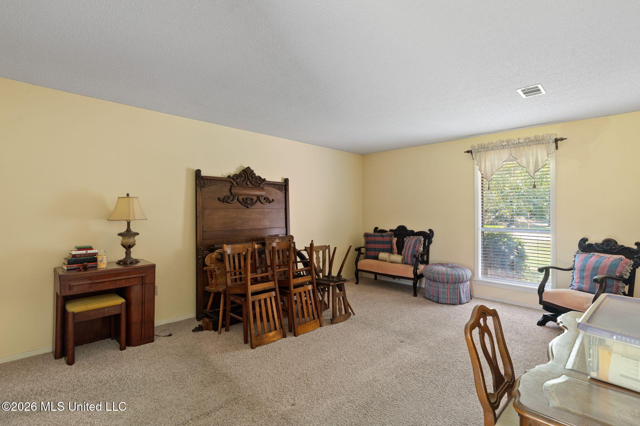 108 Pinecrest Street Property Photo 19