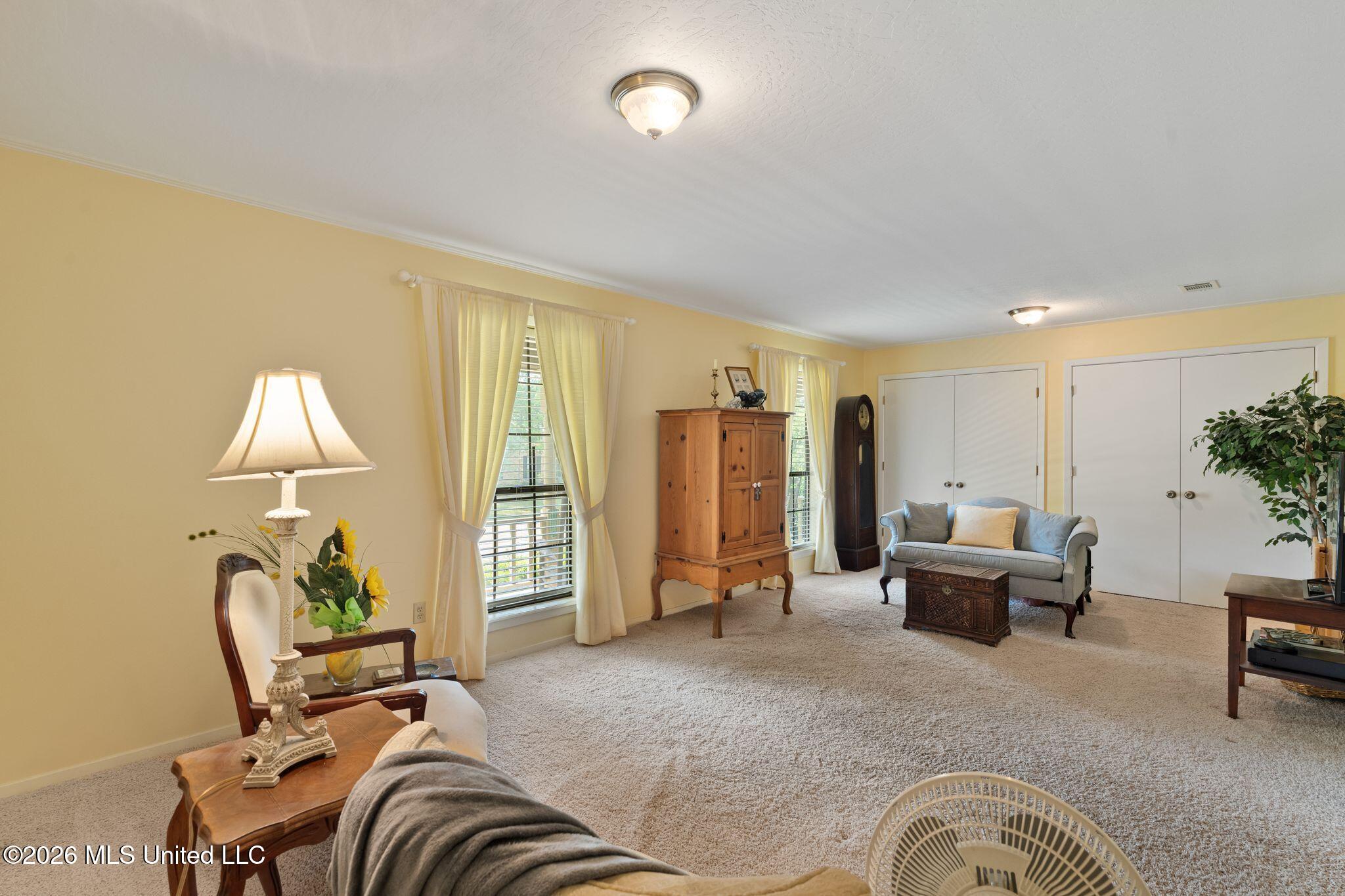 108 Pinecrest Street Property Photo 24