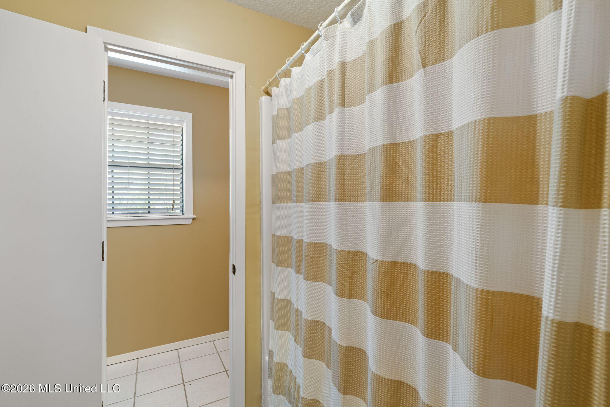 108 Pinecrest Street Property Photo 27