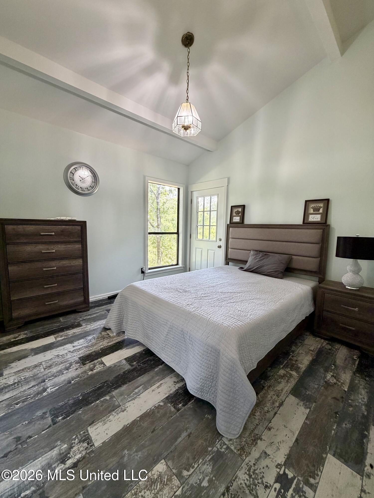 85 Lazy Wolf Cove Property Photo 9