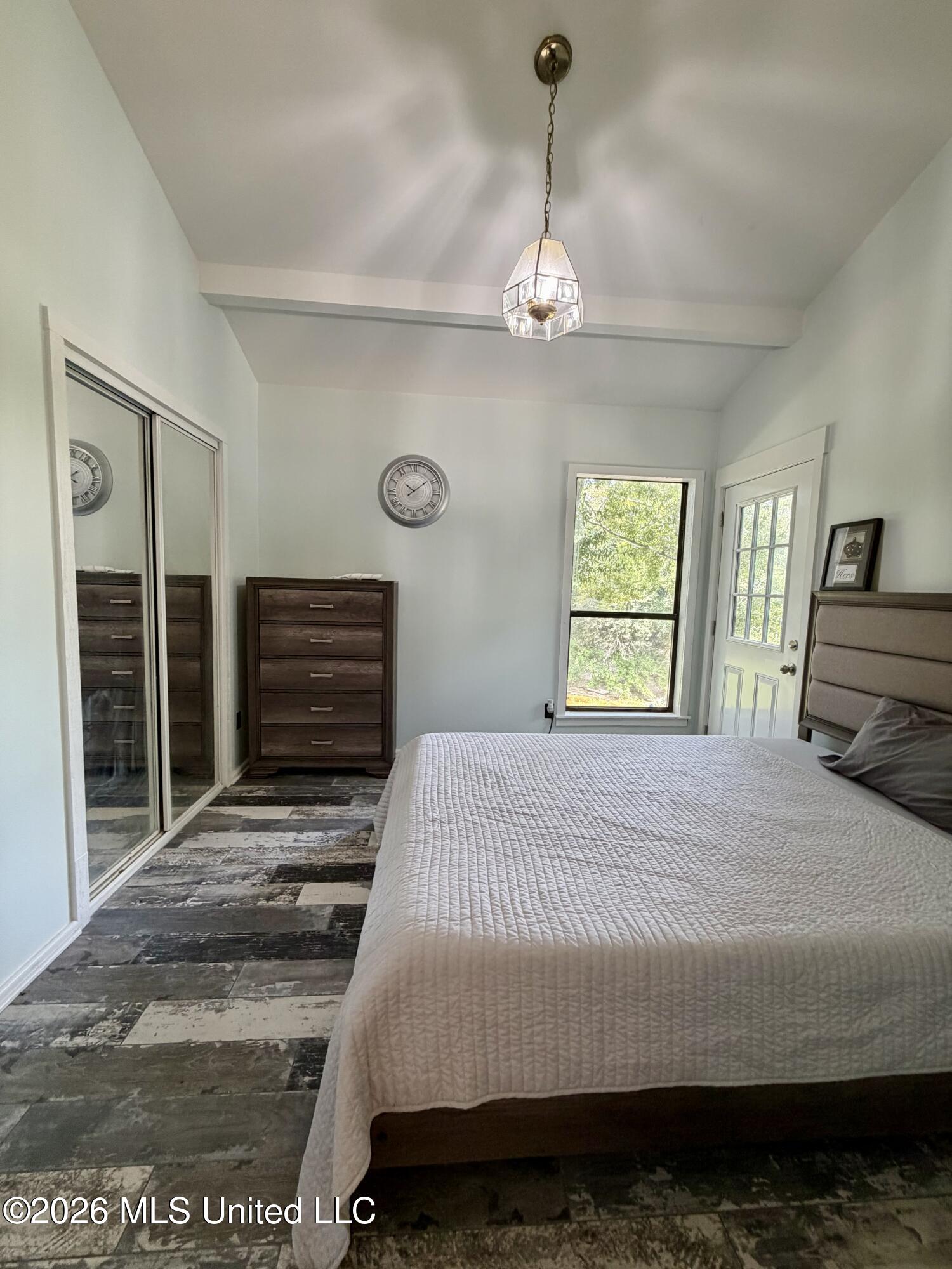 85 Lazy Wolf Cove Property Photo 10