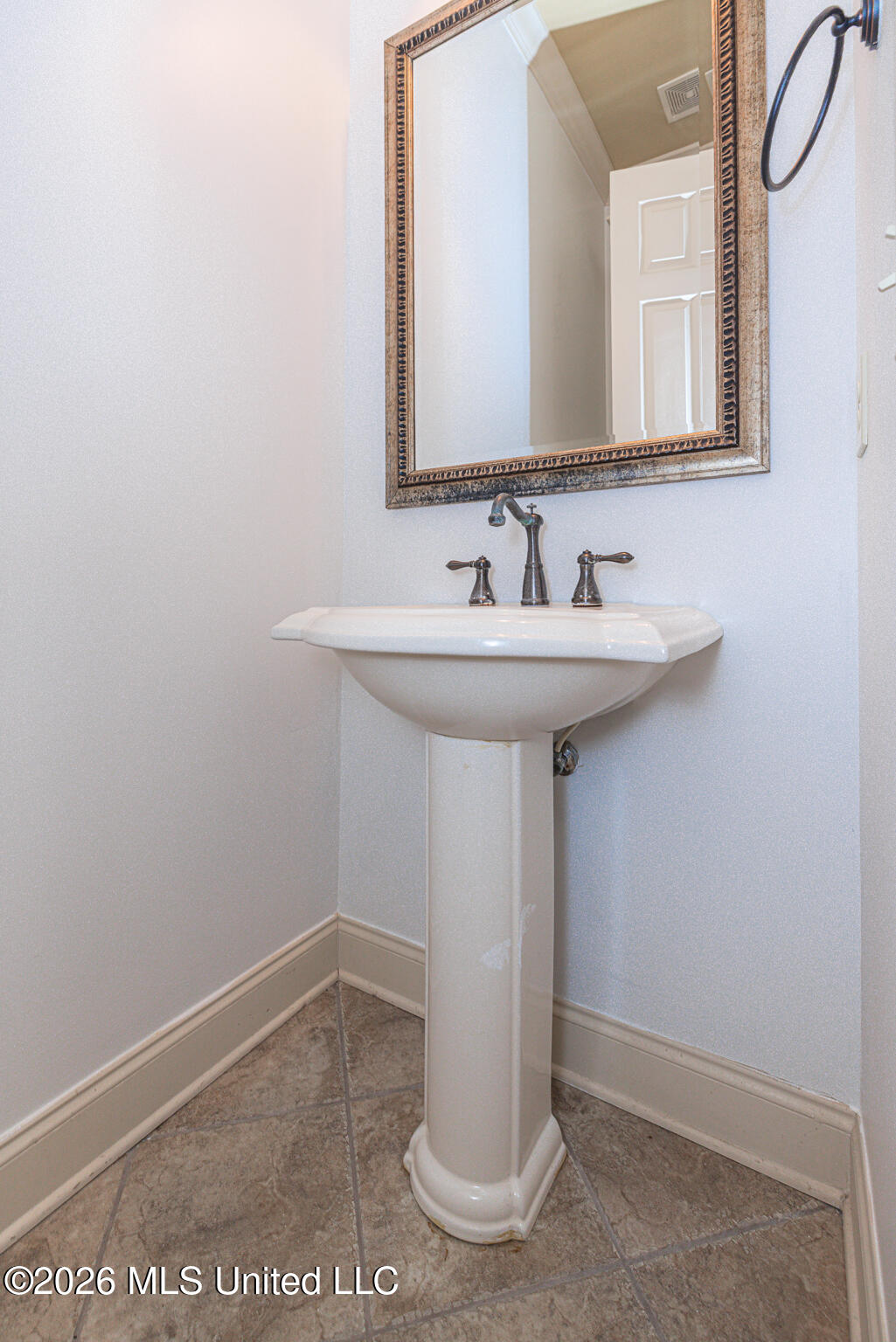 109 Bridgeton Way Property Photo 19