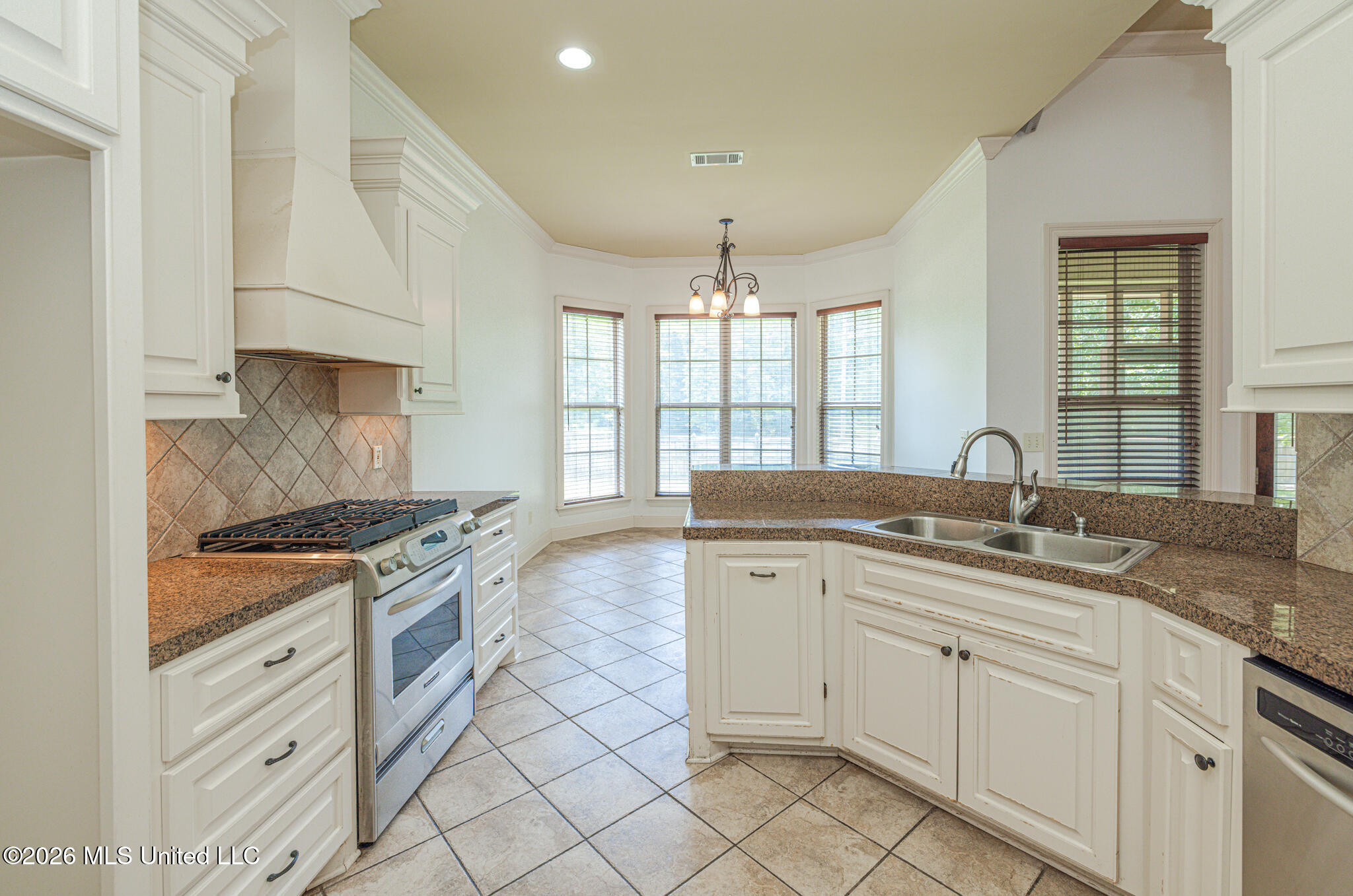 109 Bridgeton Way Property Photo 21