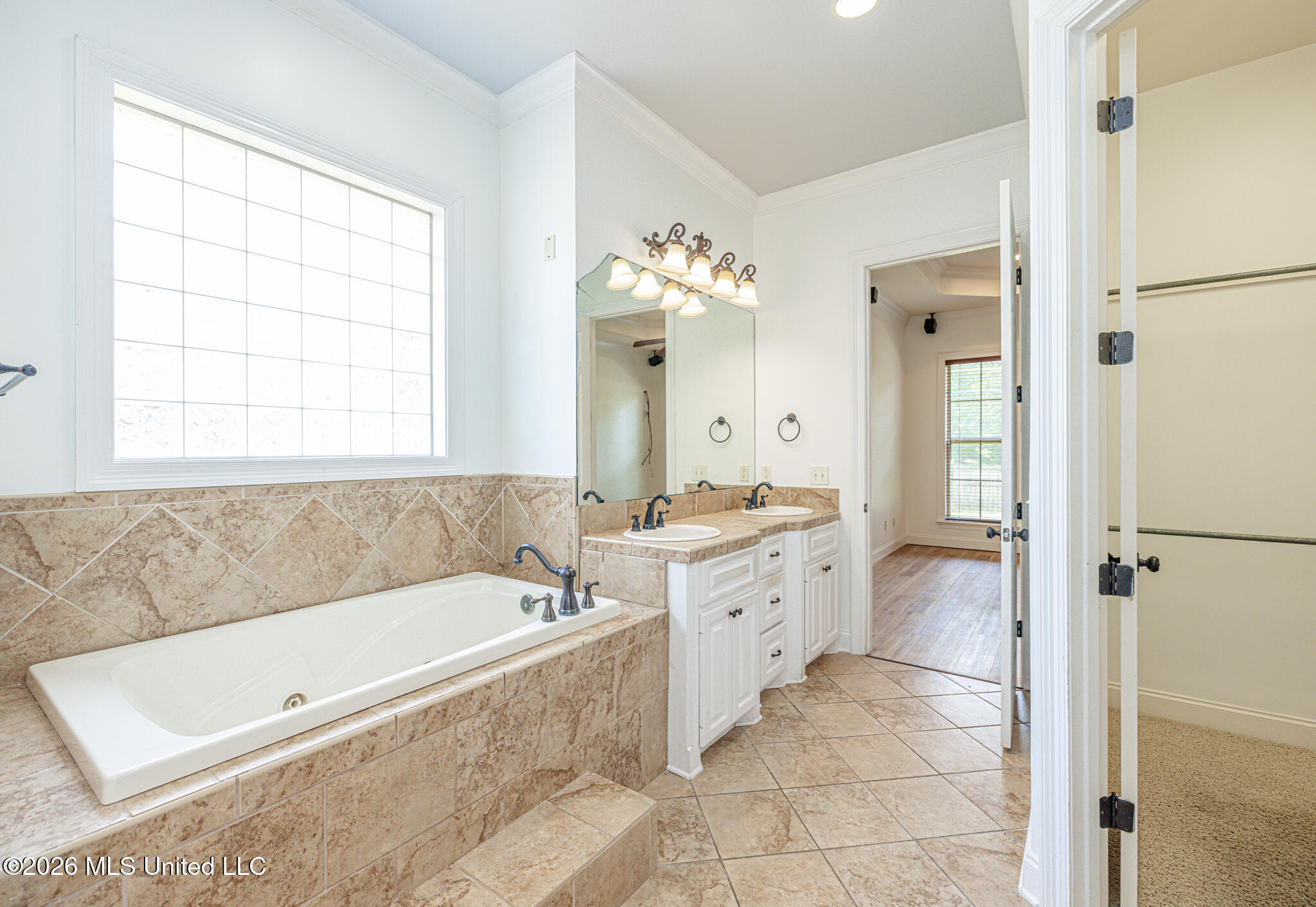 109 Bridgeton Way Property Photo 32