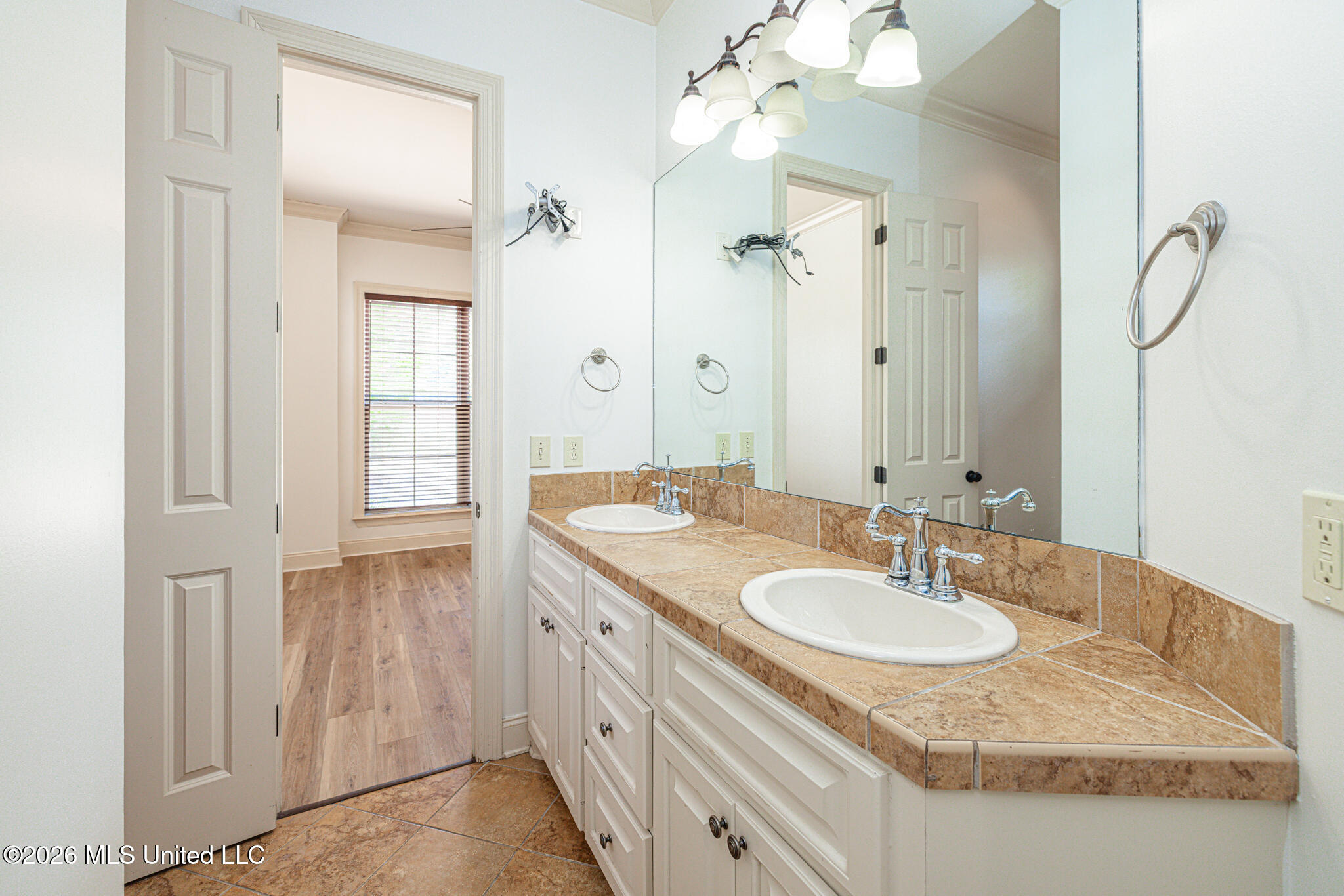 109 Bridgeton Way Property Photo 39