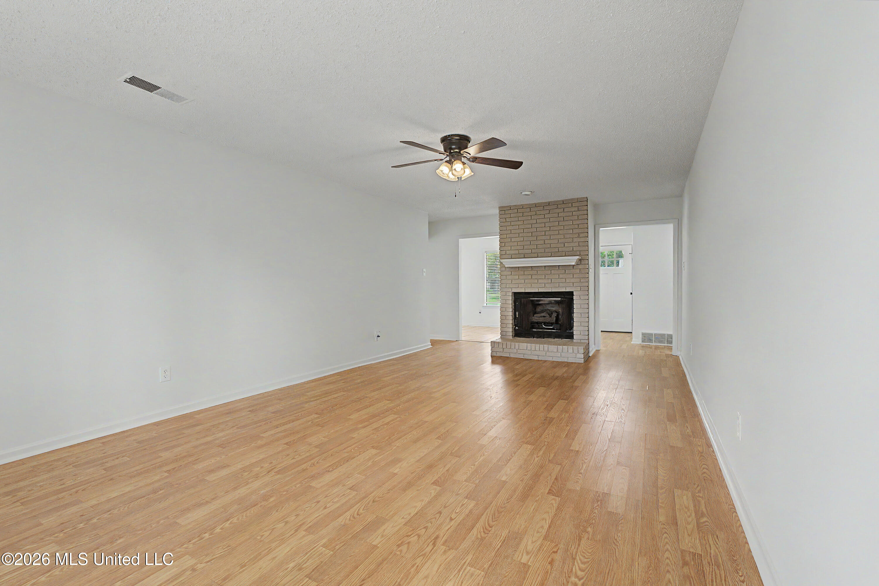 5680 Greeno Drive Property Photo 20