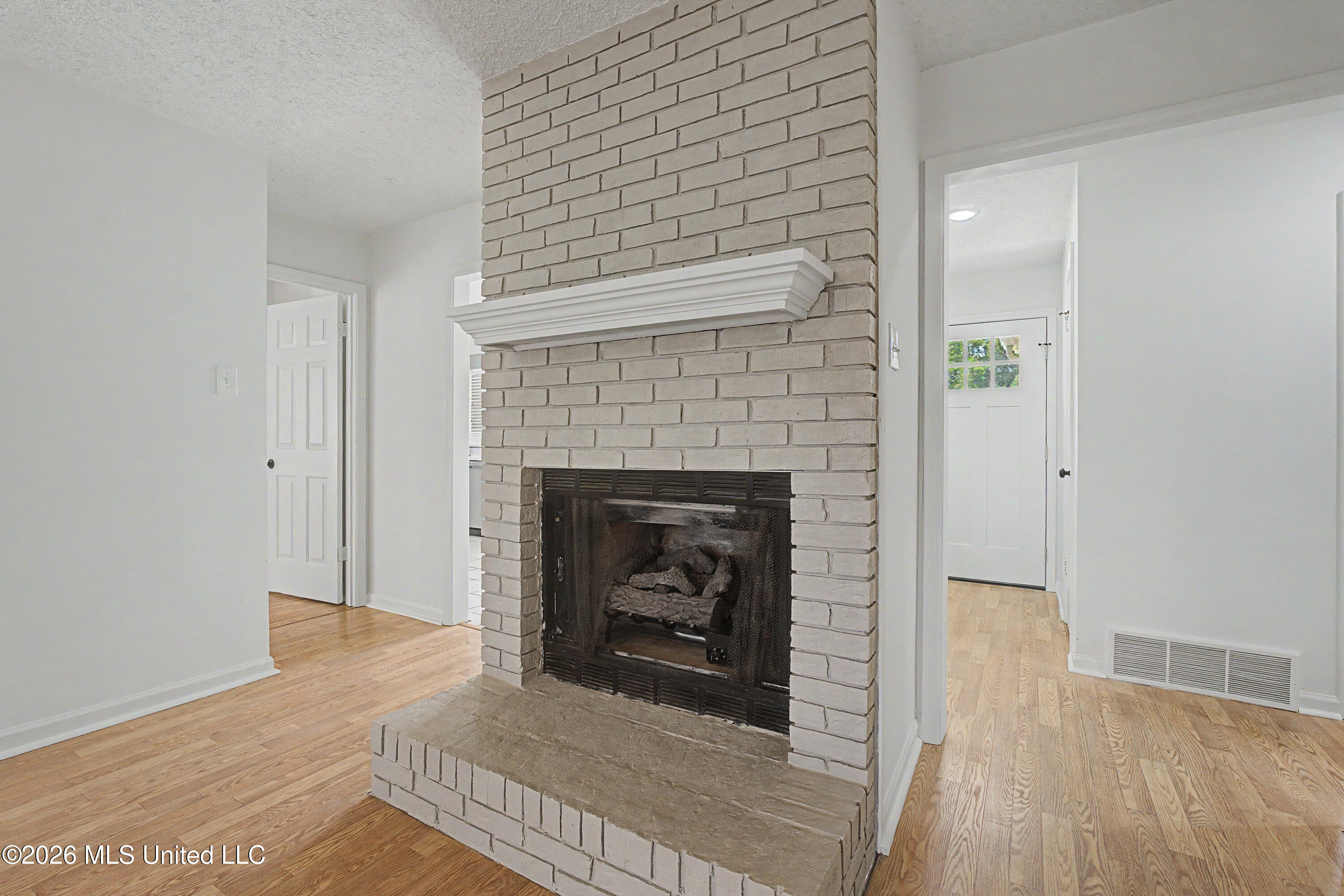 5680 Greeno Drive Property Photo 21