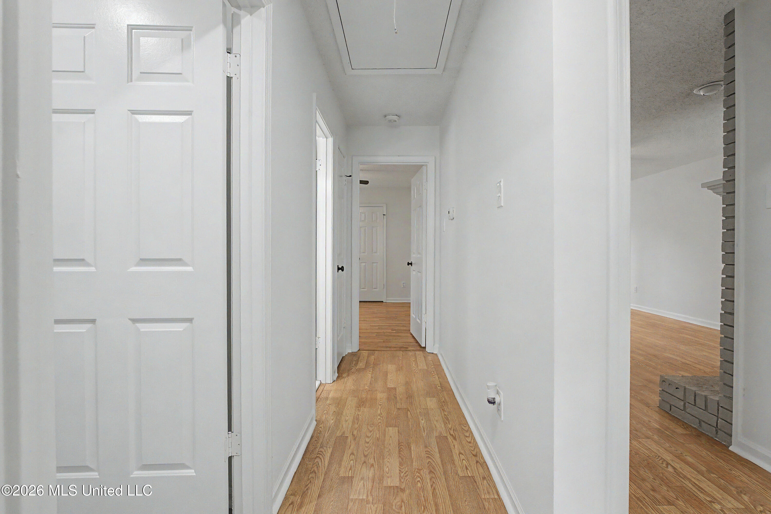 5680 Greeno Drive Property Photo 32