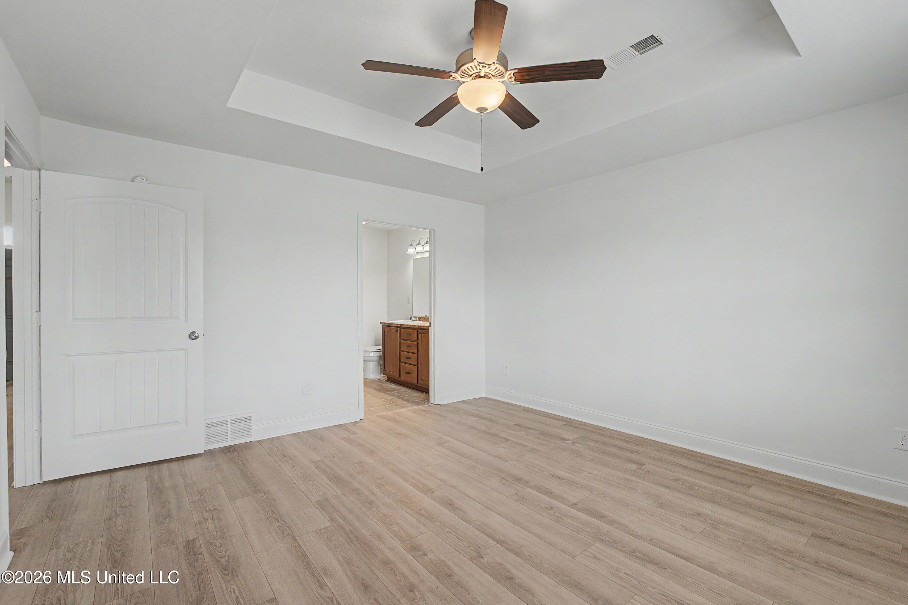 7681 Walnut Glen Drive Property Photo 22