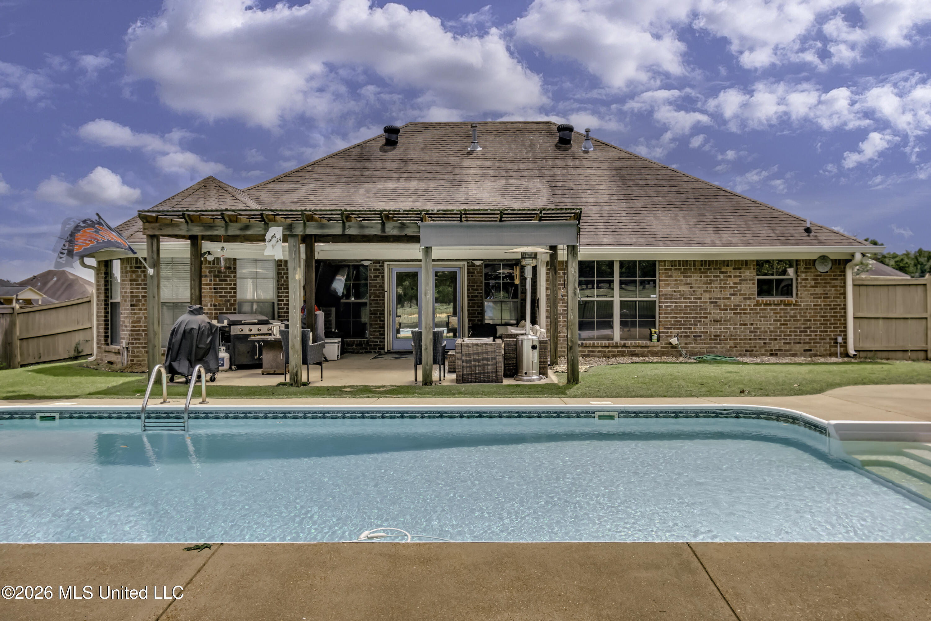 802 Cottonridge Drive Property Photo 14