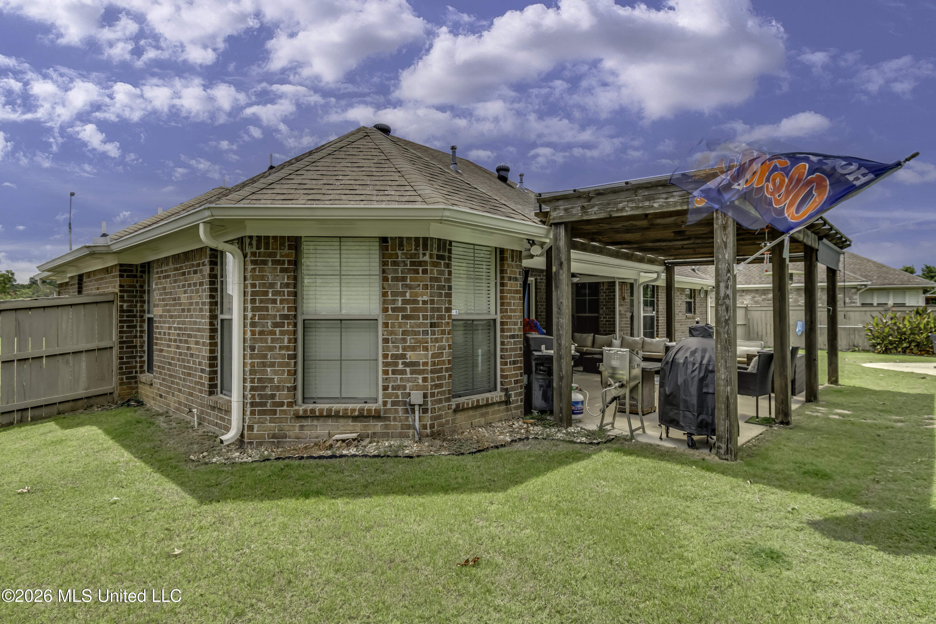 802 Cottonridge Drive Property Photo 17