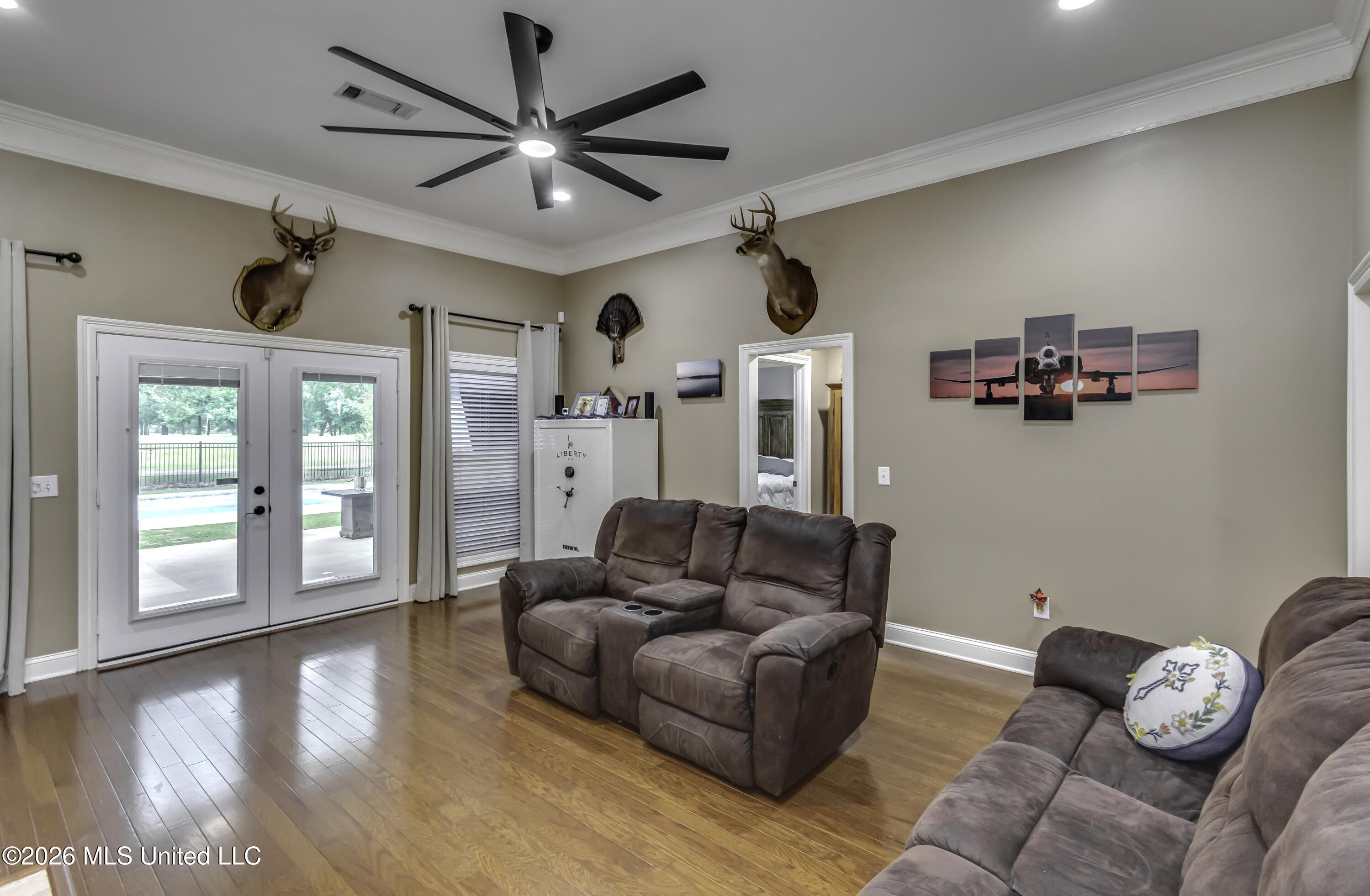 802 Cottonridge Drive Property Photo 26