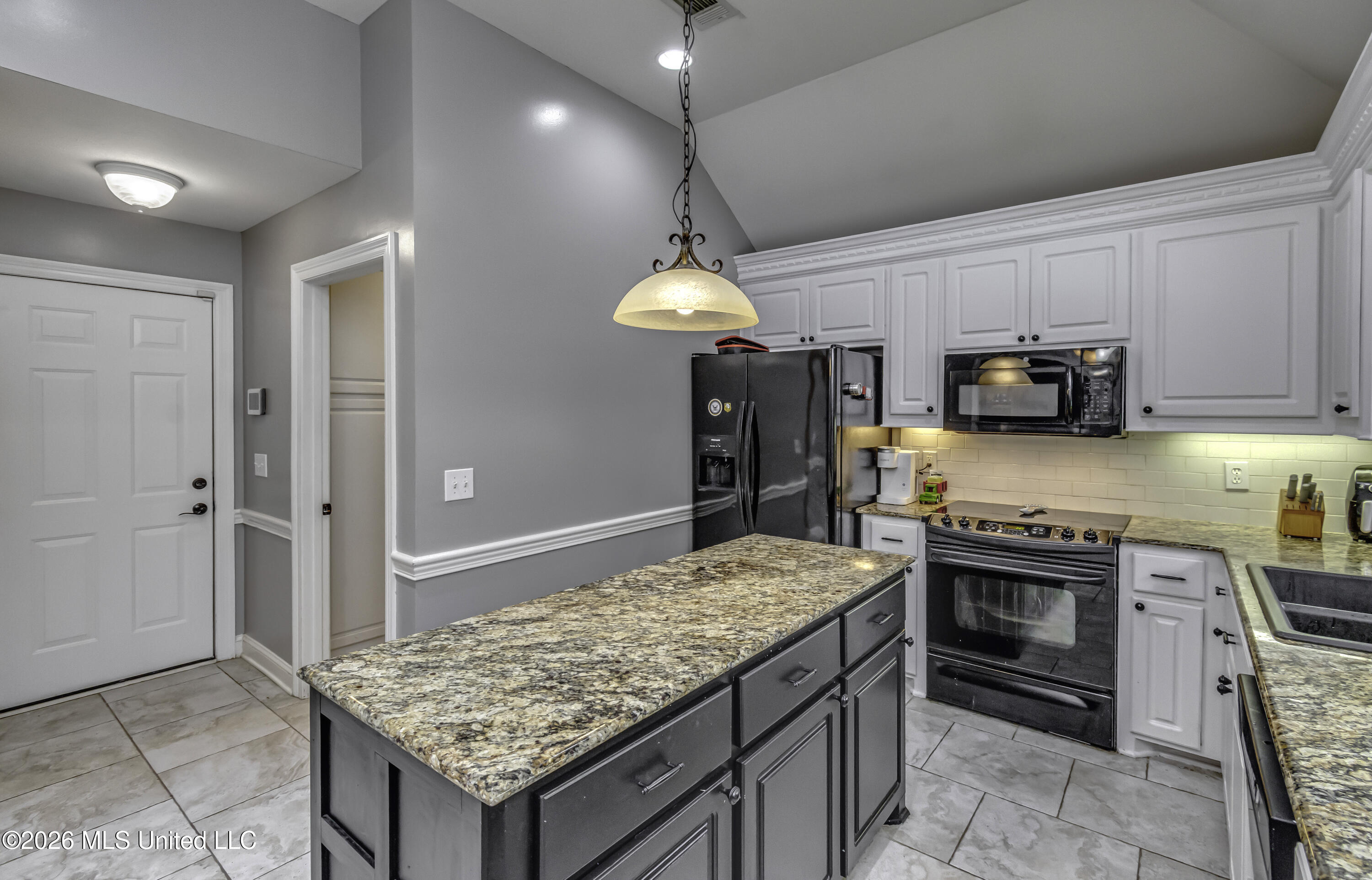 802 Cottonridge Drive Property Photo 35