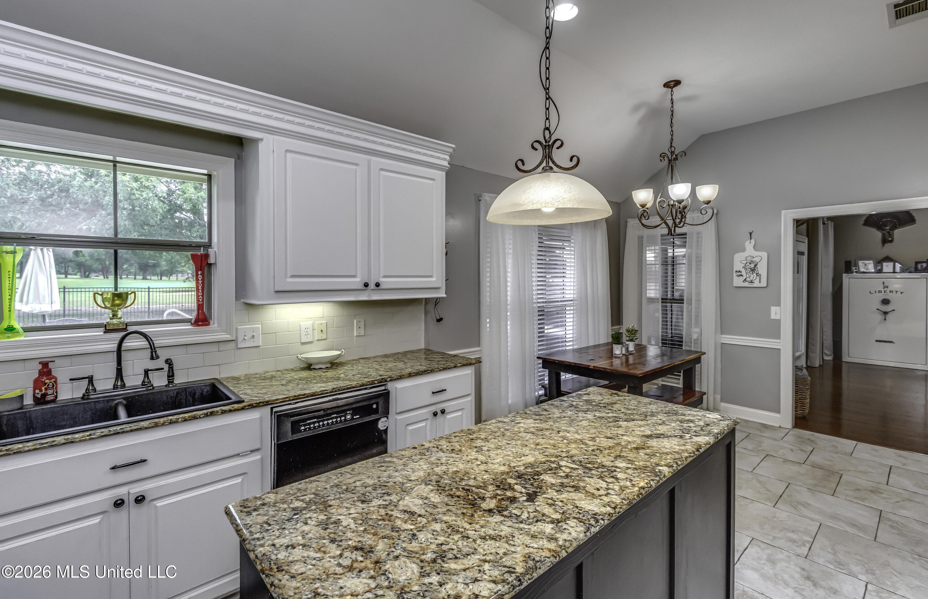 802 Cottonridge Drive Property Photo 38