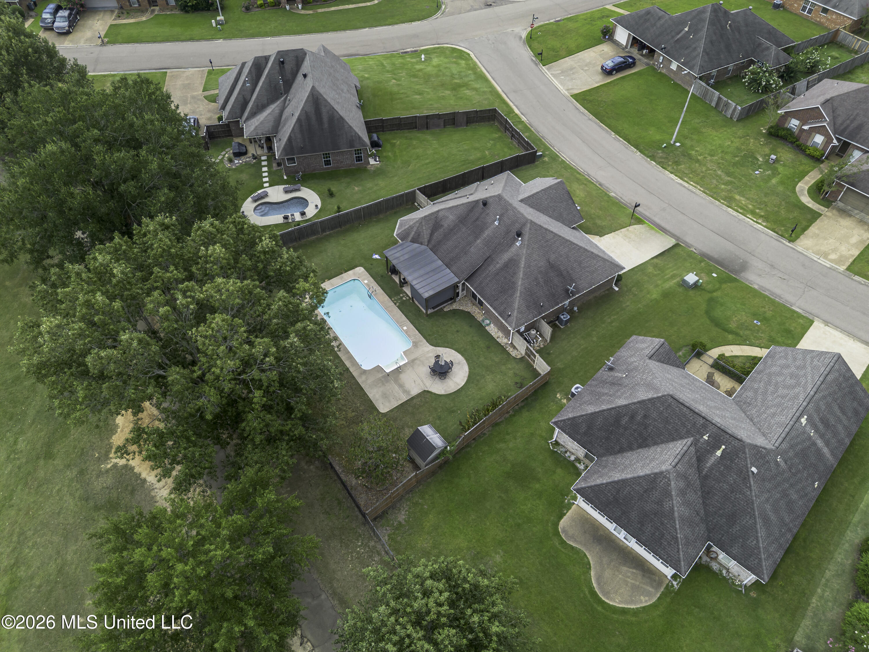 802 Cottonridge Drive Property Photo 76