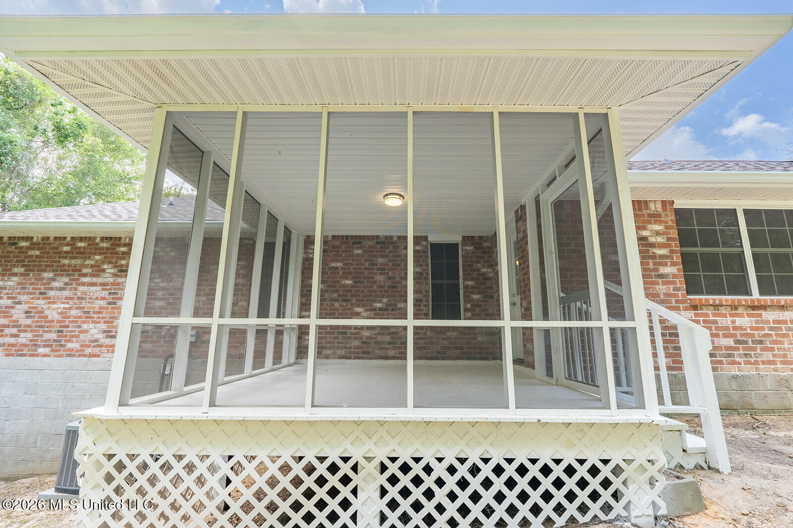 105 W Sunnybrook Road Property Photo 43