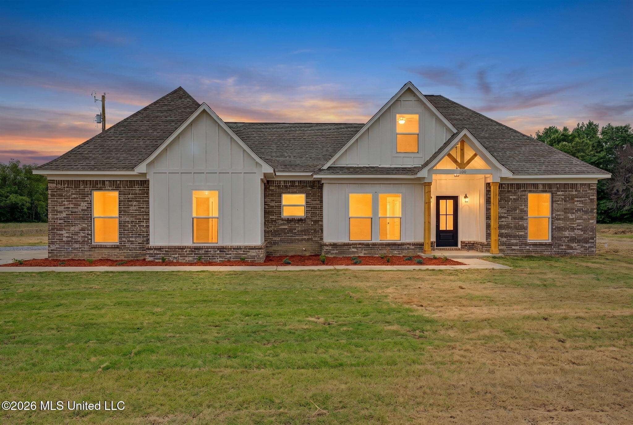 530 Cherry Tree Lane Property Photo 1