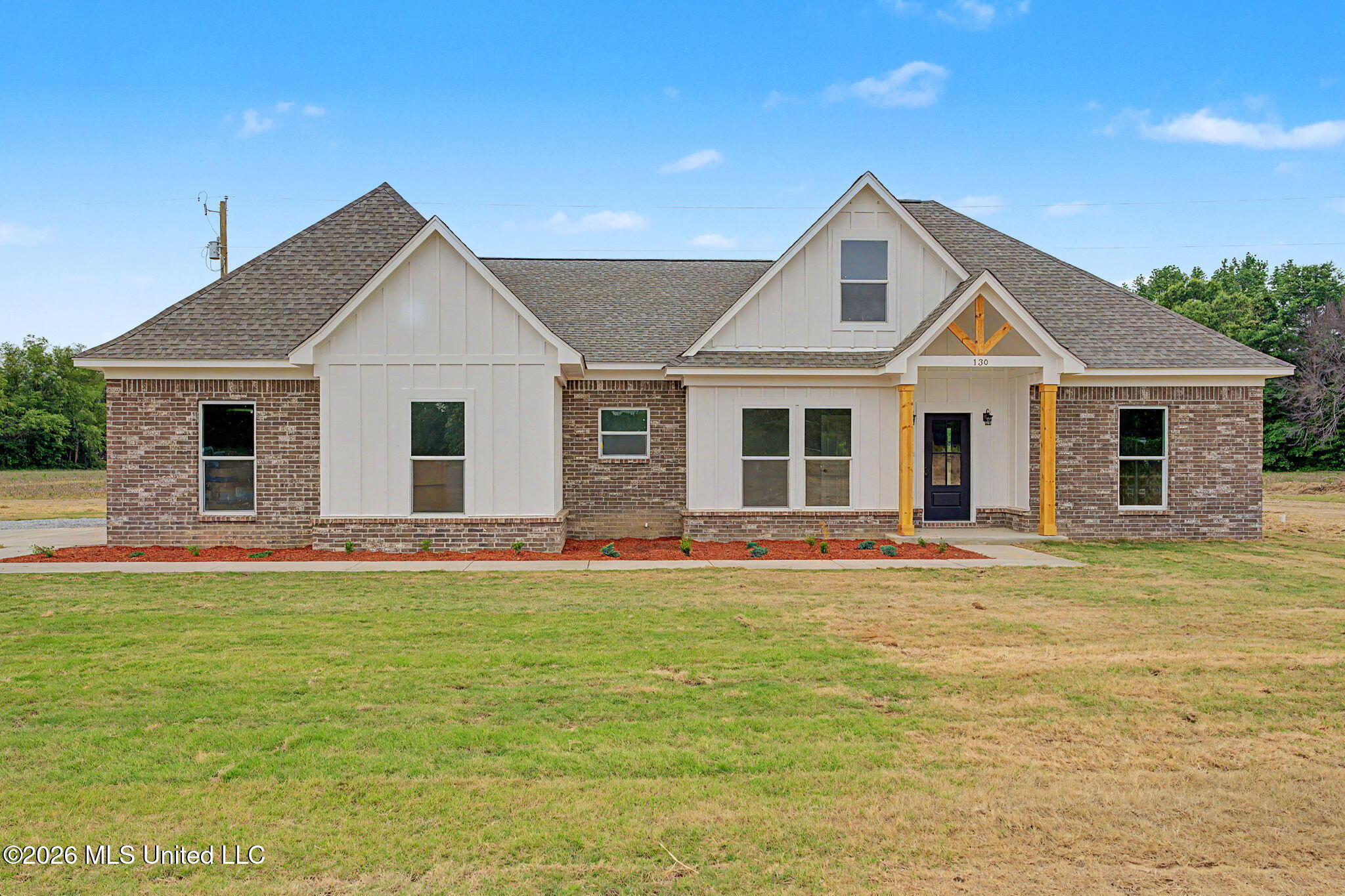 530 Cherry Tree Lane Property Photo 2