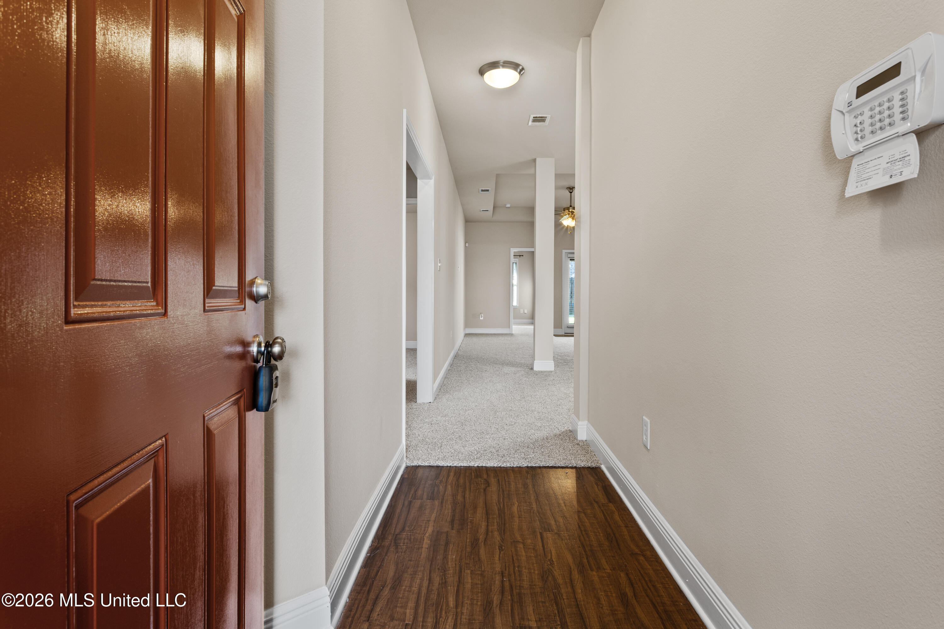 4975 Windmill Avenue Property Photo 6