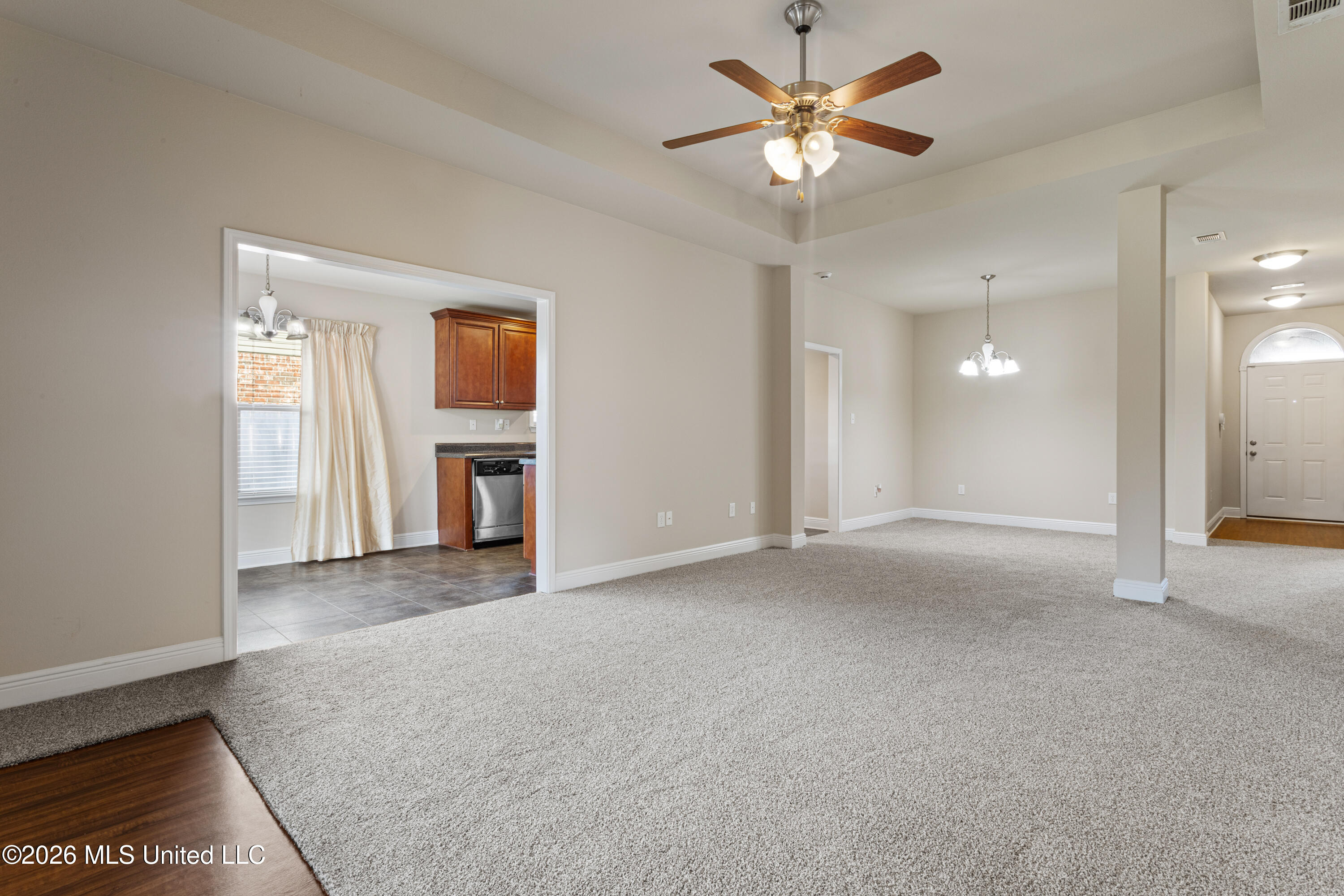 4975 Windmill Avenue Property Photo 9