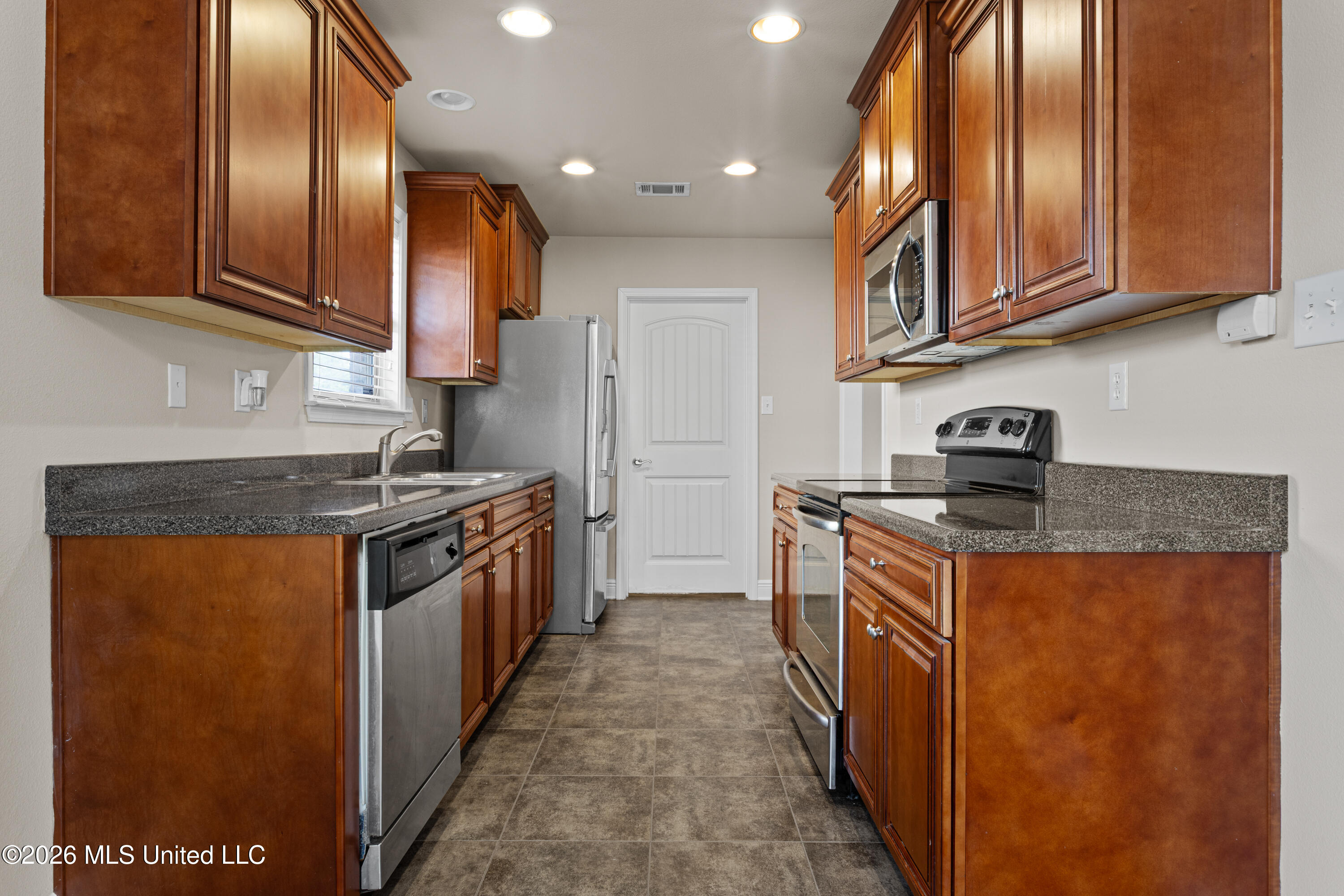 4975 Windmill Avenue Property Photo 11
