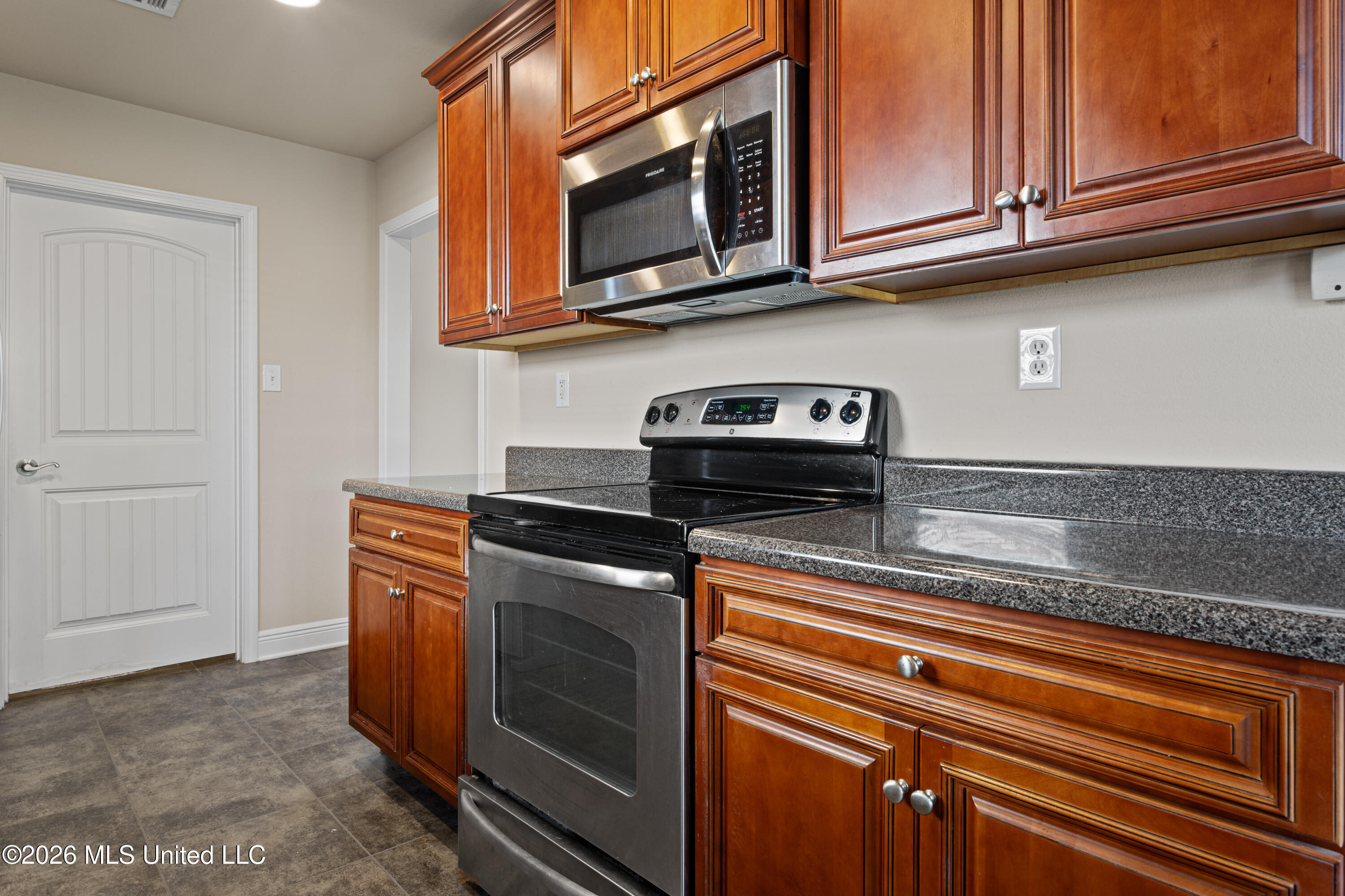 4975 Windmill Avenue Property Photo 12