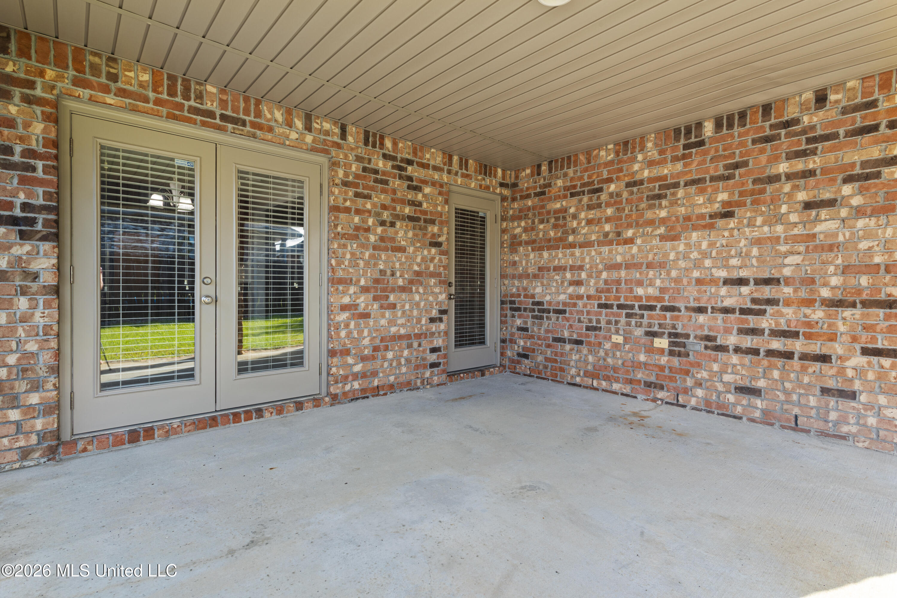 4975 Windmill Avenue Property Photo 28