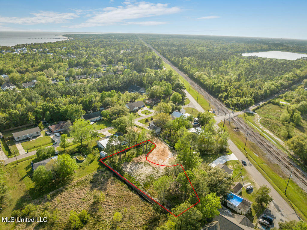 Chantilly Terrace Property Photo 6