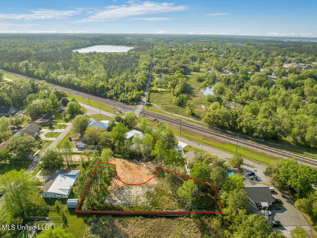 Chantilly Terrace Property Photo 7
