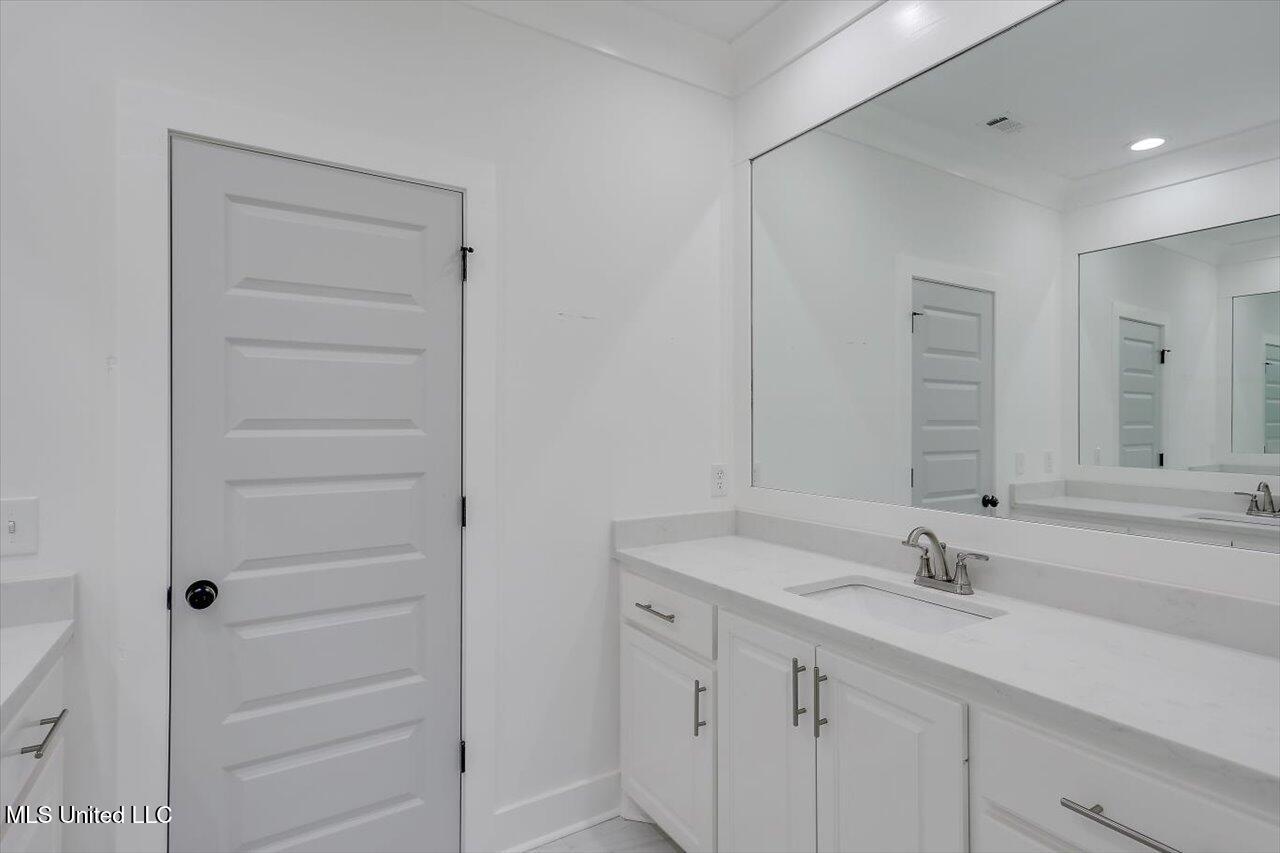 120 Willow Way Property Photo 30