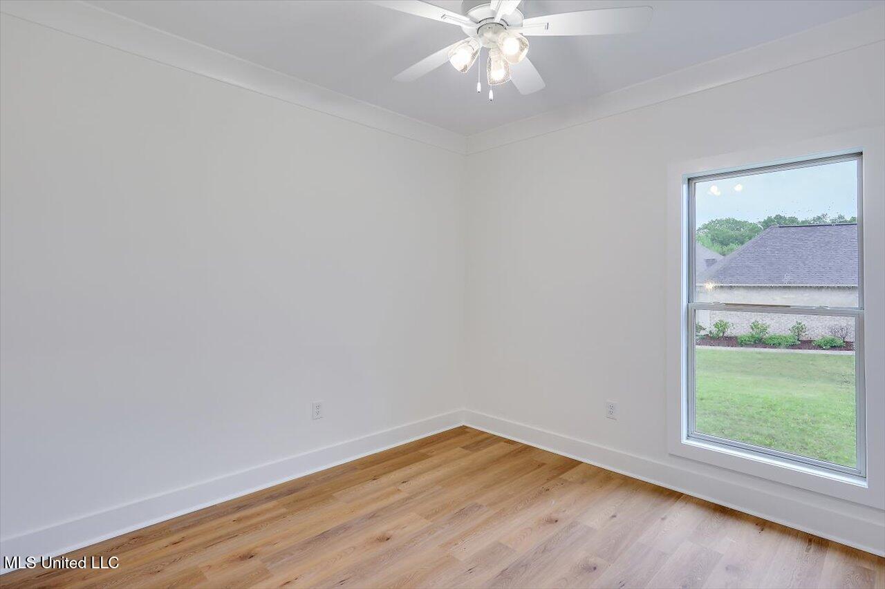 120 Willow Way Property Photo 35