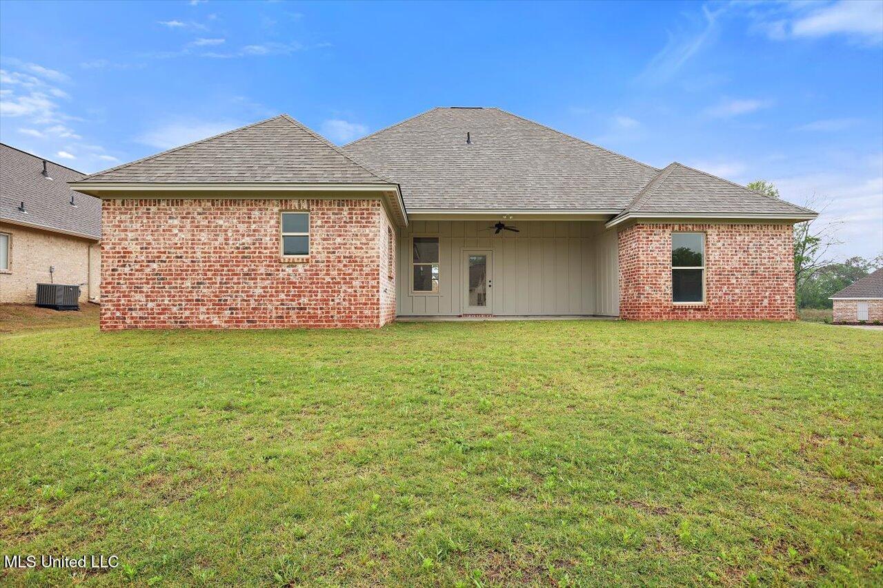 120 Willow Way Property Photo 37
