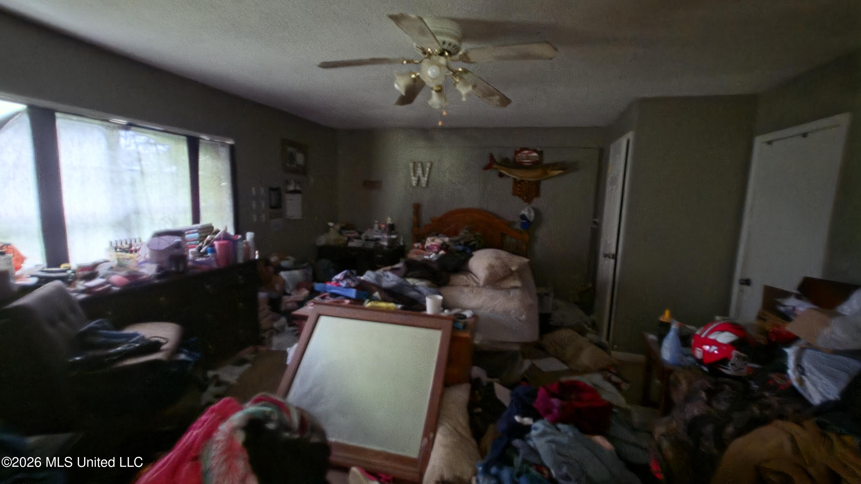 883 N Highway 309 Property Photo 4