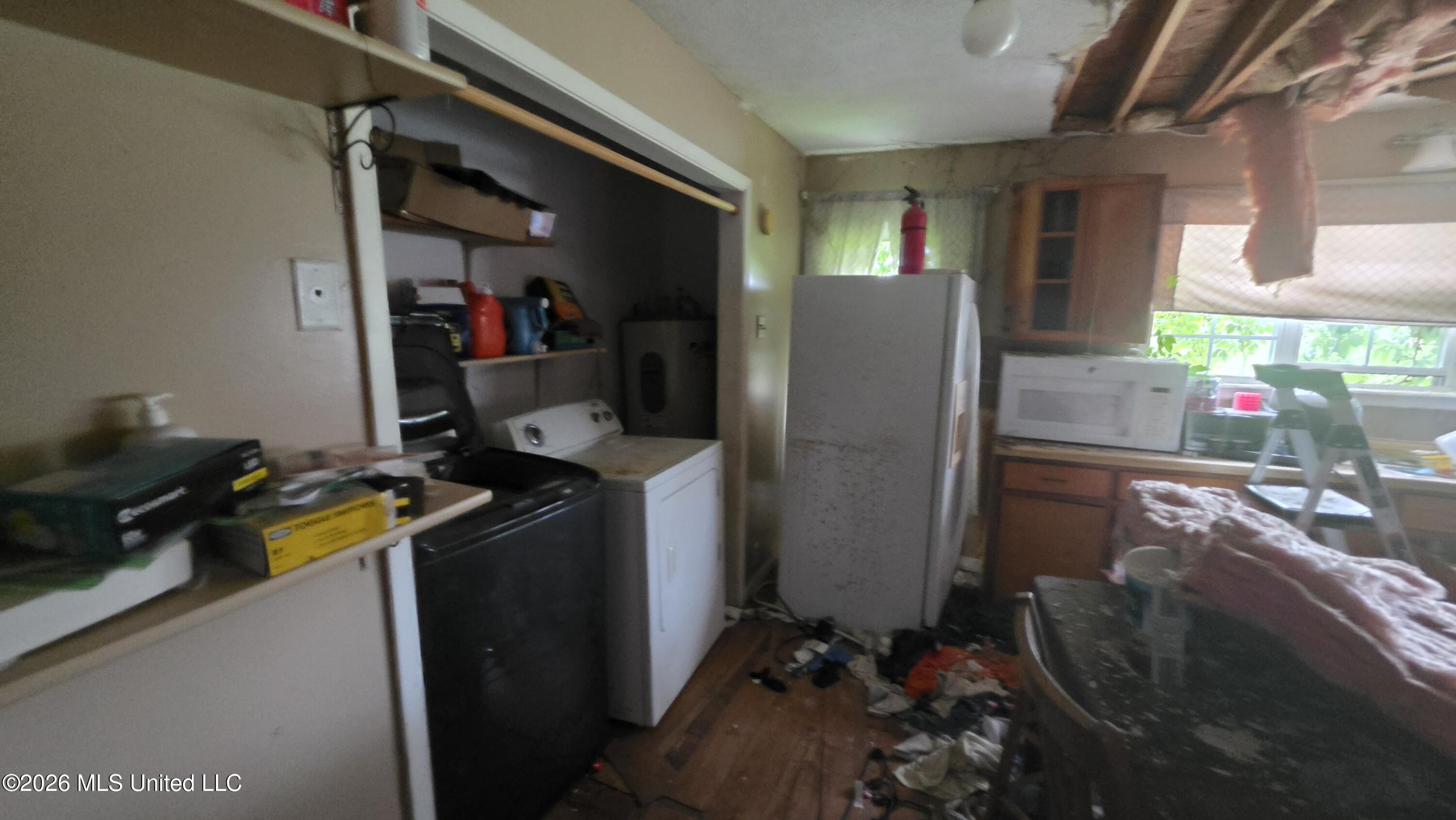 883 N Highway 309 Property Photo 5