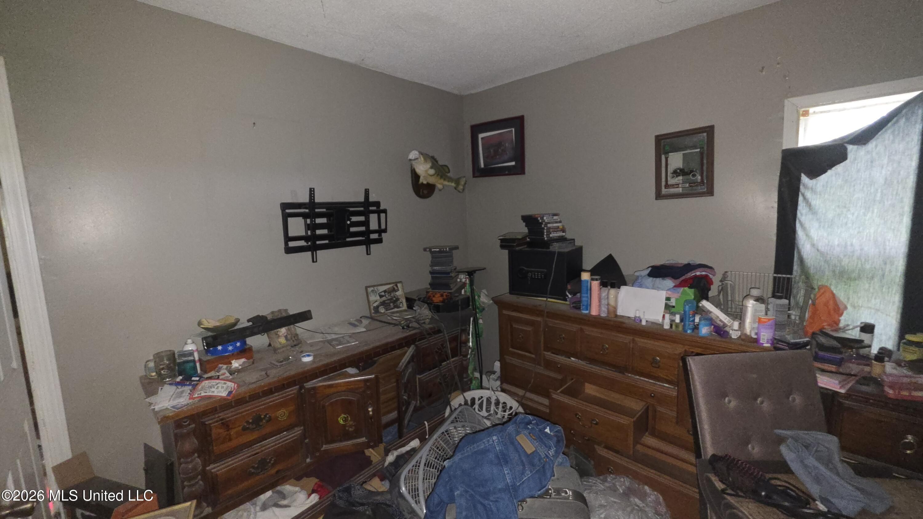 883 N Highway 309 Property Photo 8